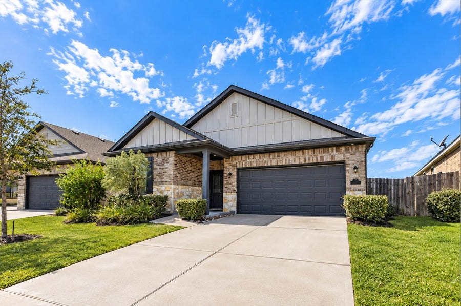 Property photo for 5711 Aurora Greens Lane, Katy, TX