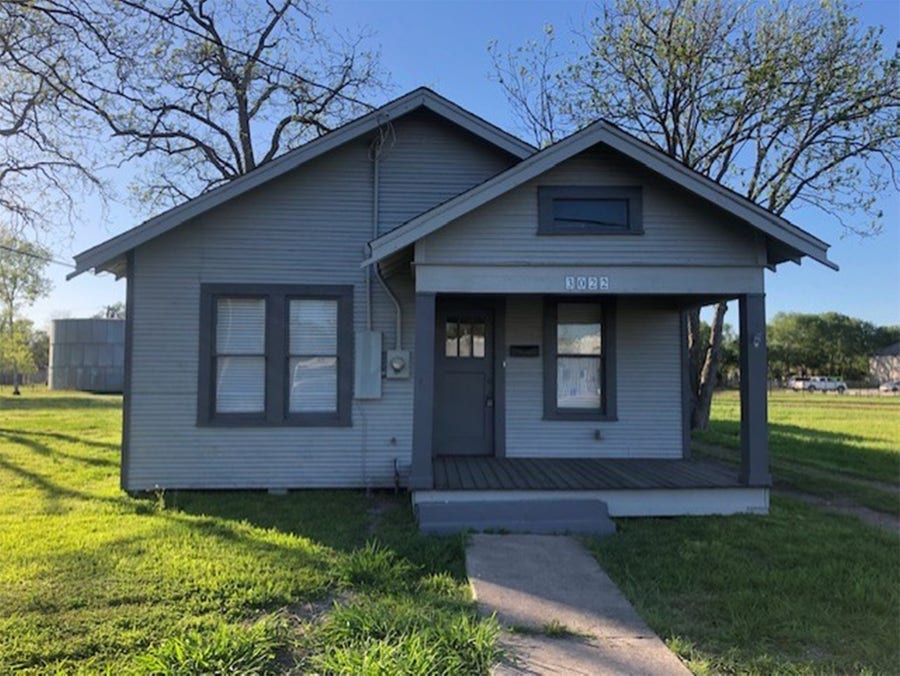 Property photo for 3022 School Street, Needville, TX