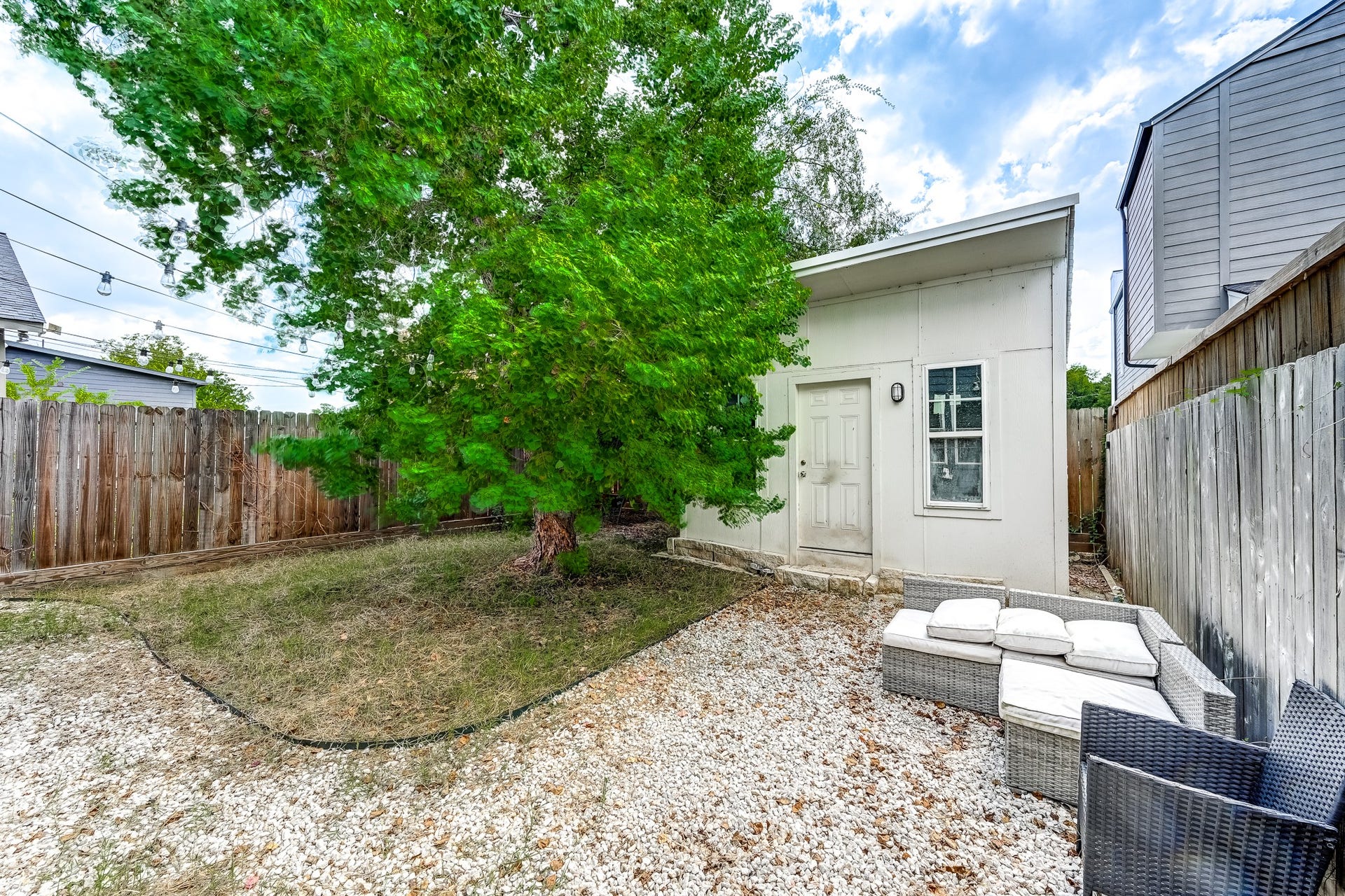 4806 Wilmington Street, Houston, TX 77033 4806 Wilmington Street, Houston, TX 77033
