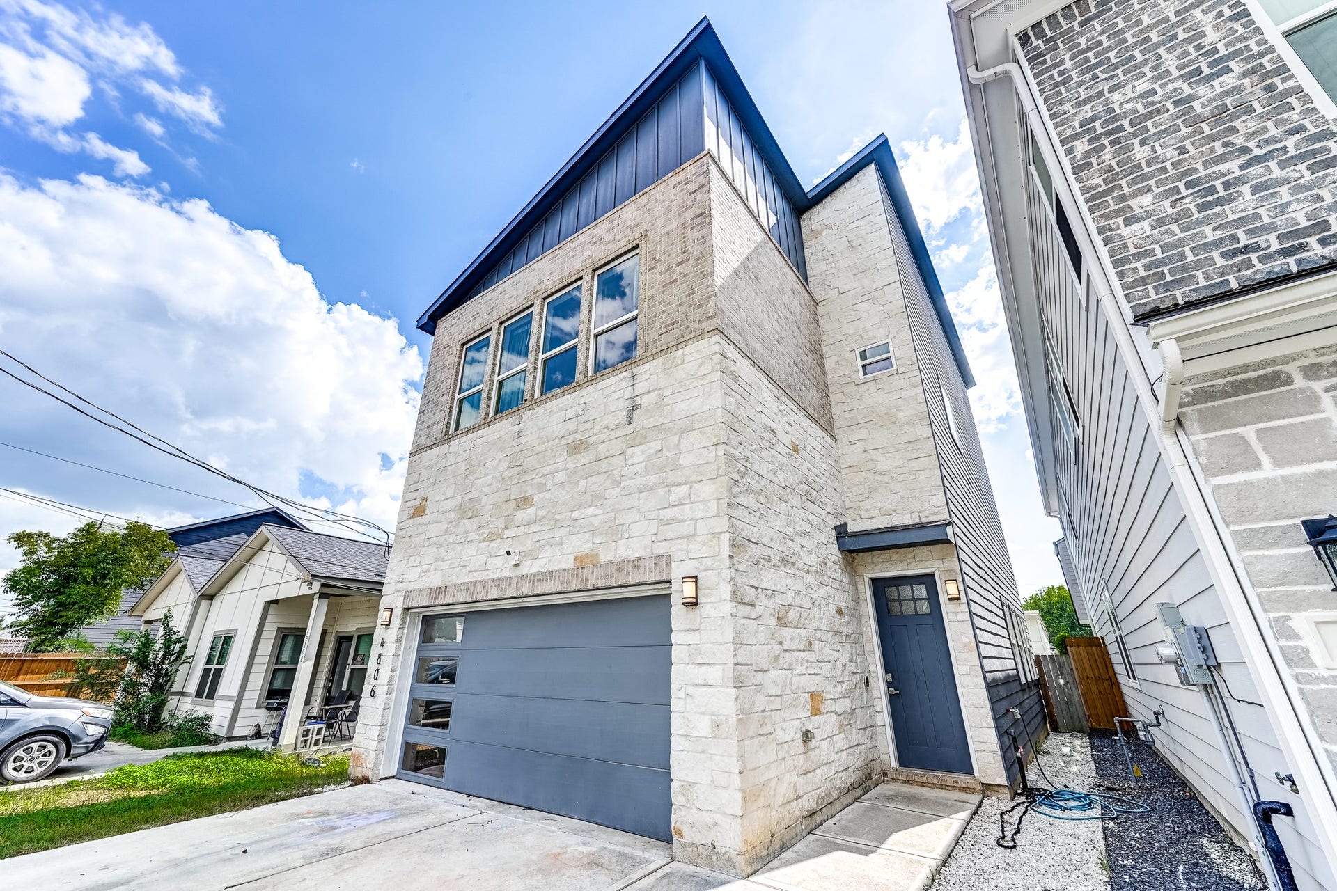 4806 Wilmington Street, Houston, TX 77033 4806 Wilmington Street, Houston, TX 77033