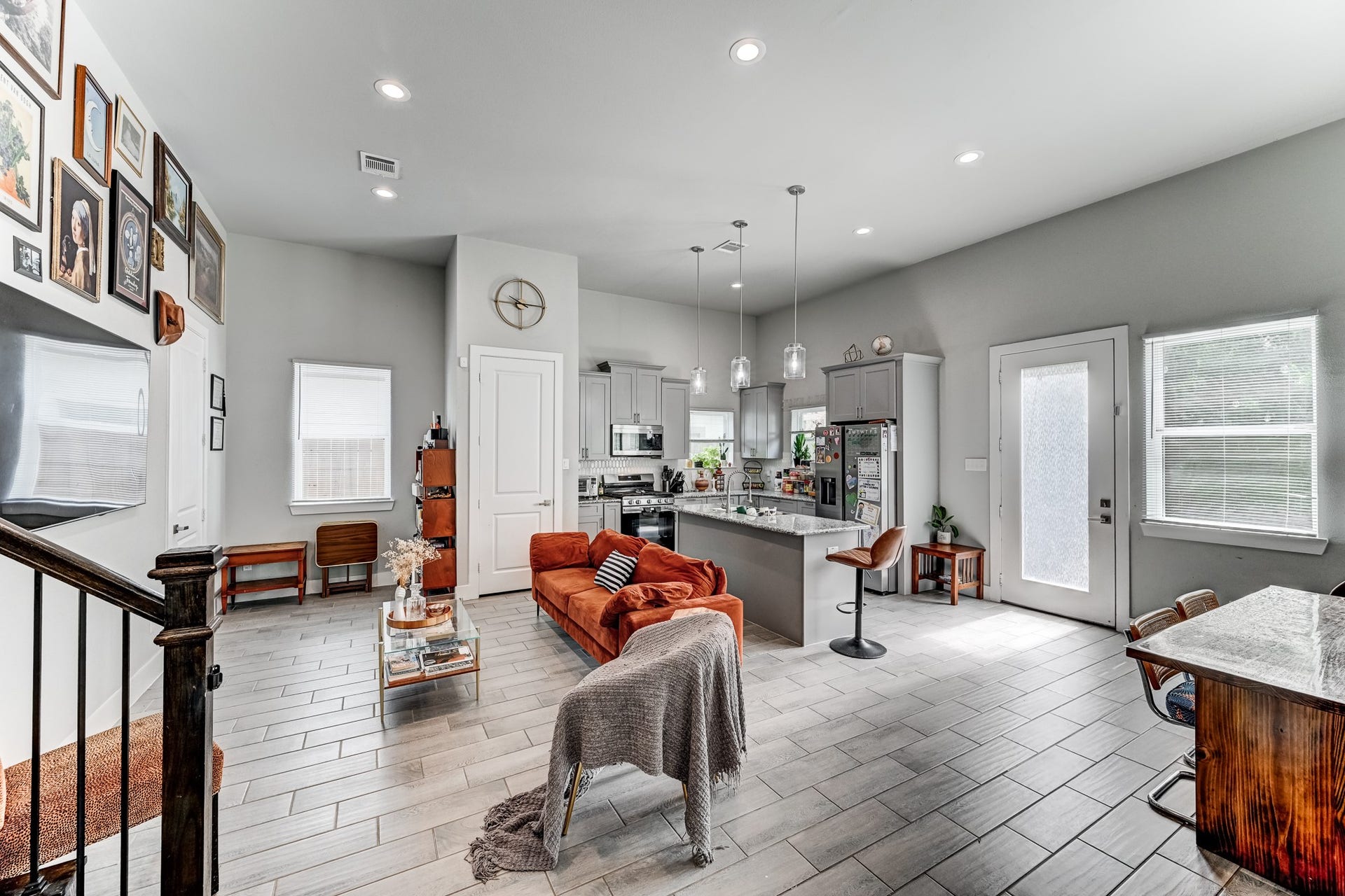 4806 Wilmington Street, Houston, TX 77033 4806 Wilmington Street, Houston, TX 77033