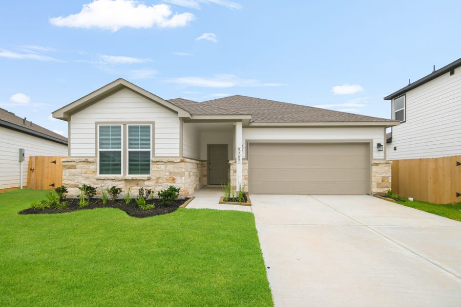 Property photo for 9707 Caney Bend Road, Conroe, TX