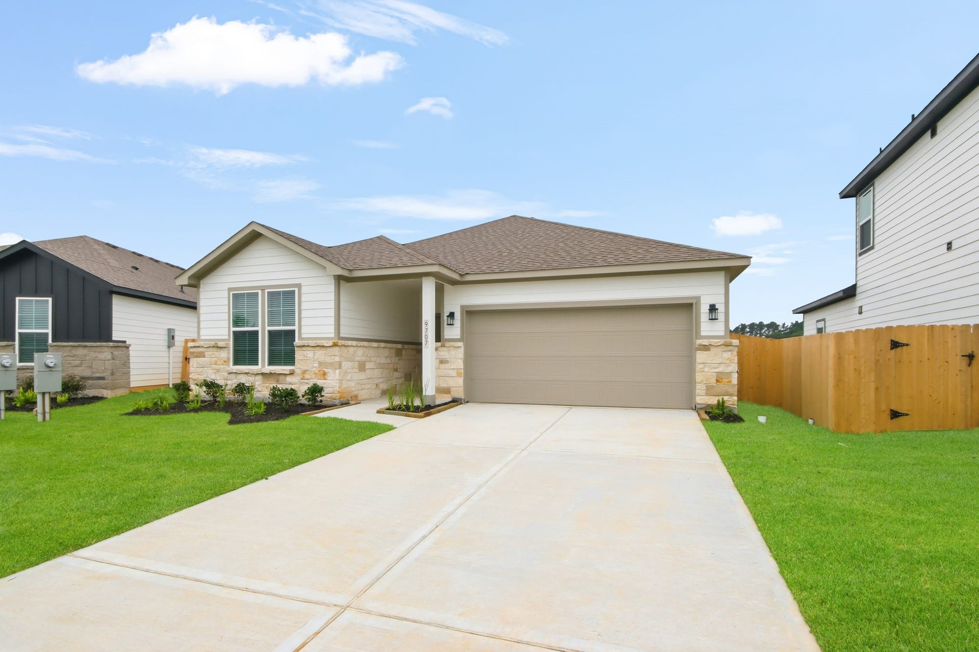 9707 Caney Bend Road, Conroe, TX 77303 9707 Caney Bend Road, Conroe, TX 77303