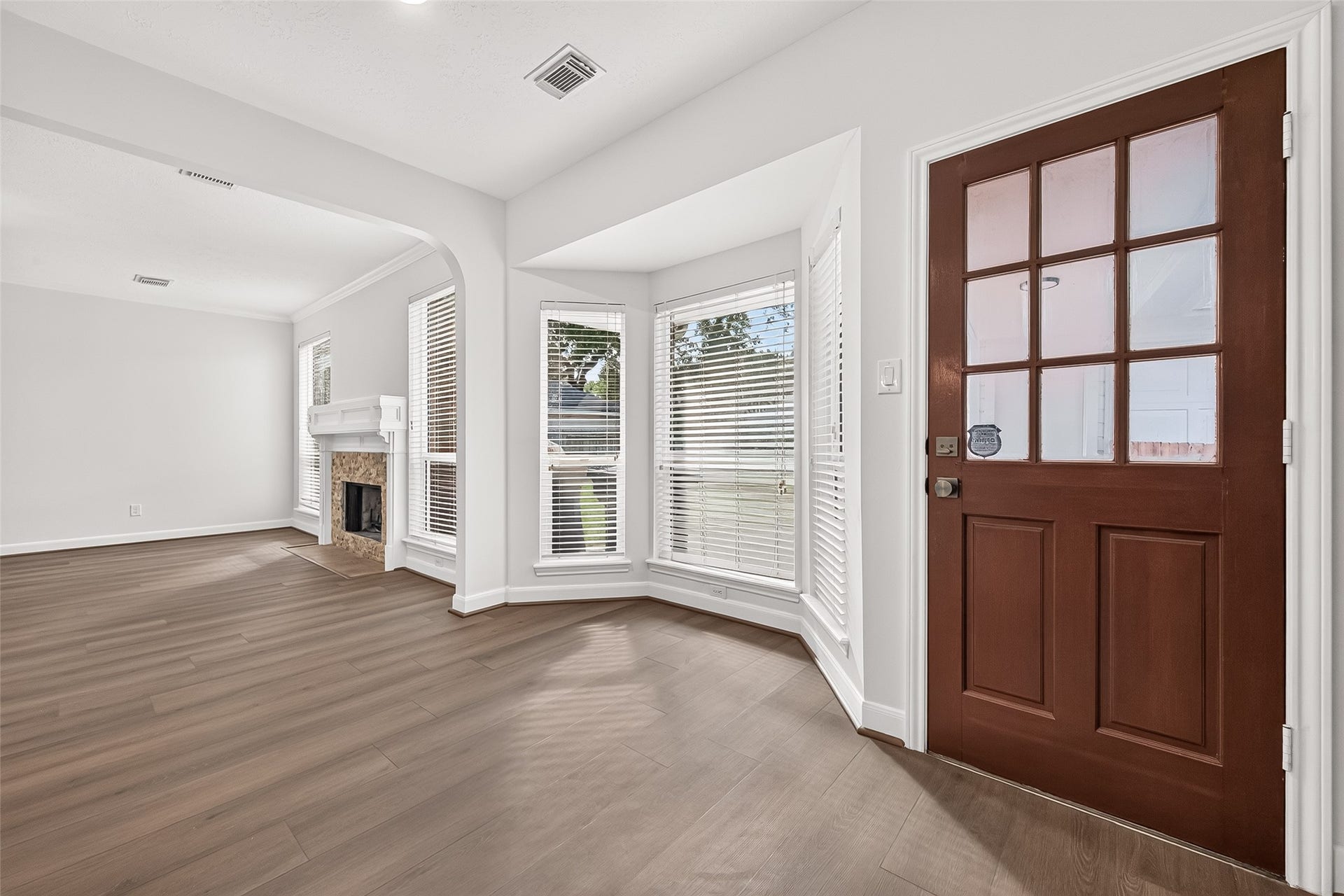 2006 Teakwood Place, Sugar Land, TX 77478 2006 Teakwood Place, Sugar Land, TX 77478