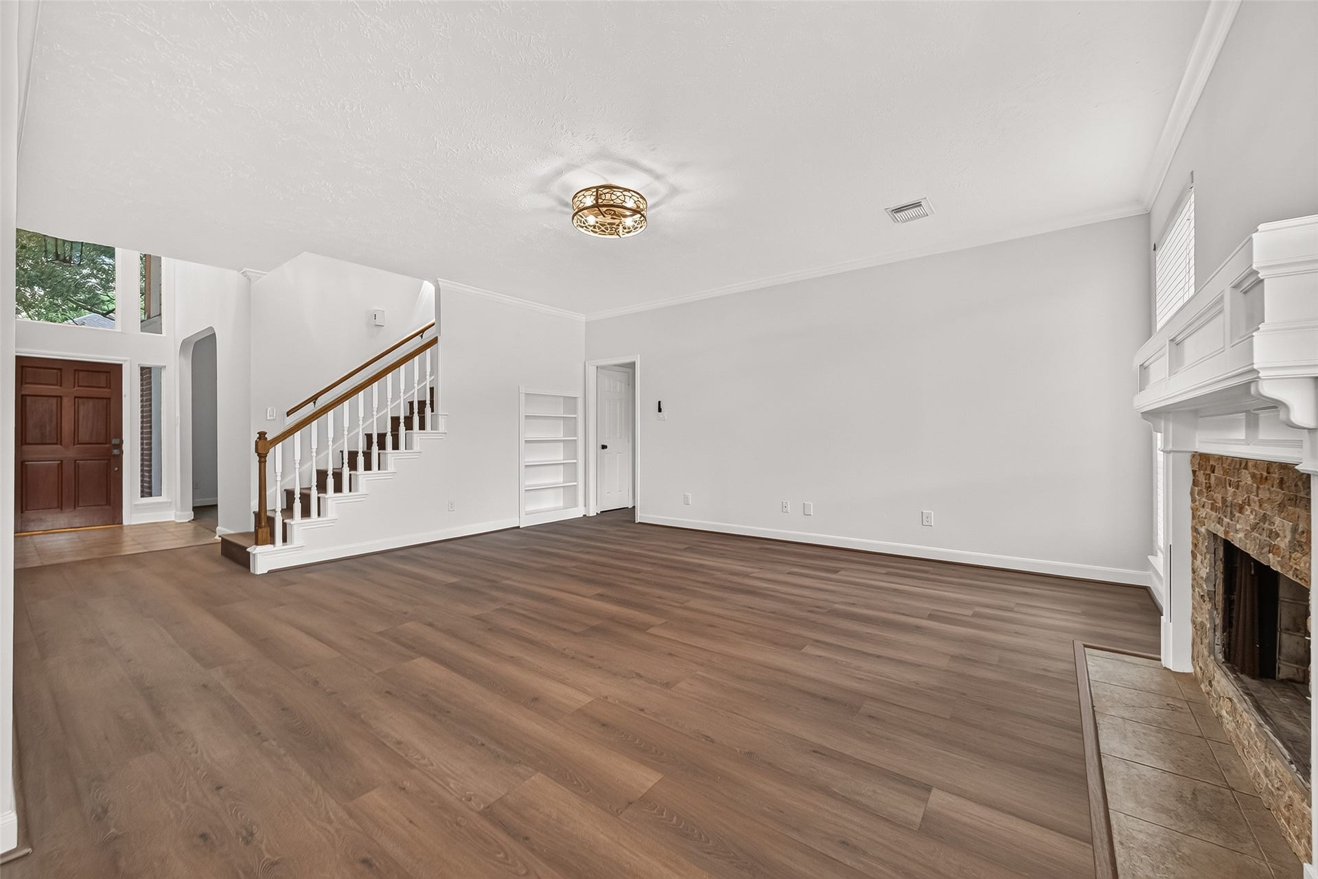 2006 Teakwood Place, Sugar Land, TX 77478 2006 Teakwood Place, Sugar Land, TX 77478