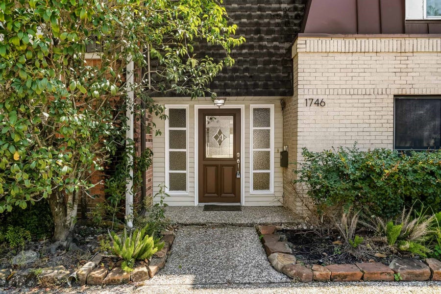 Property photo for 1746 S Gessner, Houston, TX