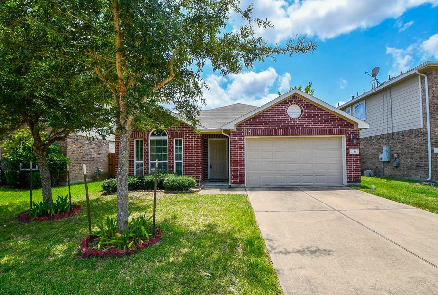 Property photo for 1151 Crestmont Place Loop, Missouri City, TX