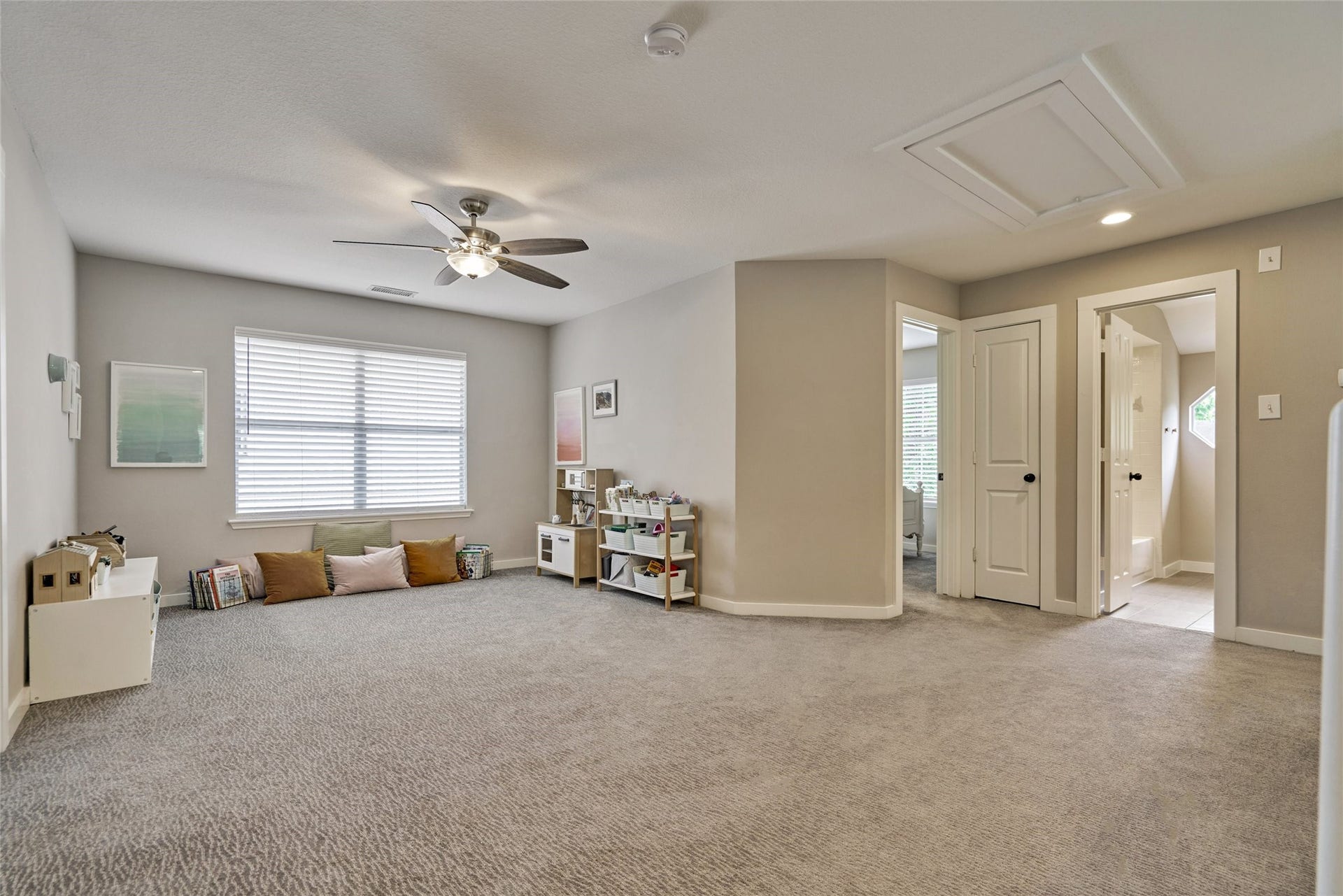 38 E Gaslight Place, The Woodlands, TX 77382 The home has a large gameroom on the second floor.