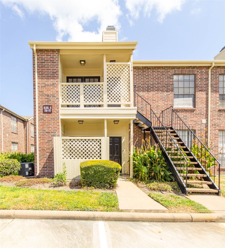 Property photo for 2121 El Paseo Street, #1706, Houston, TX