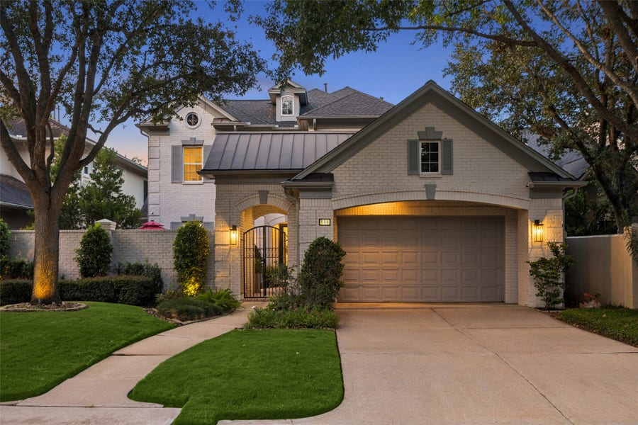 Property photo for 11418 Gallant Ridge Lane, Houston, TX