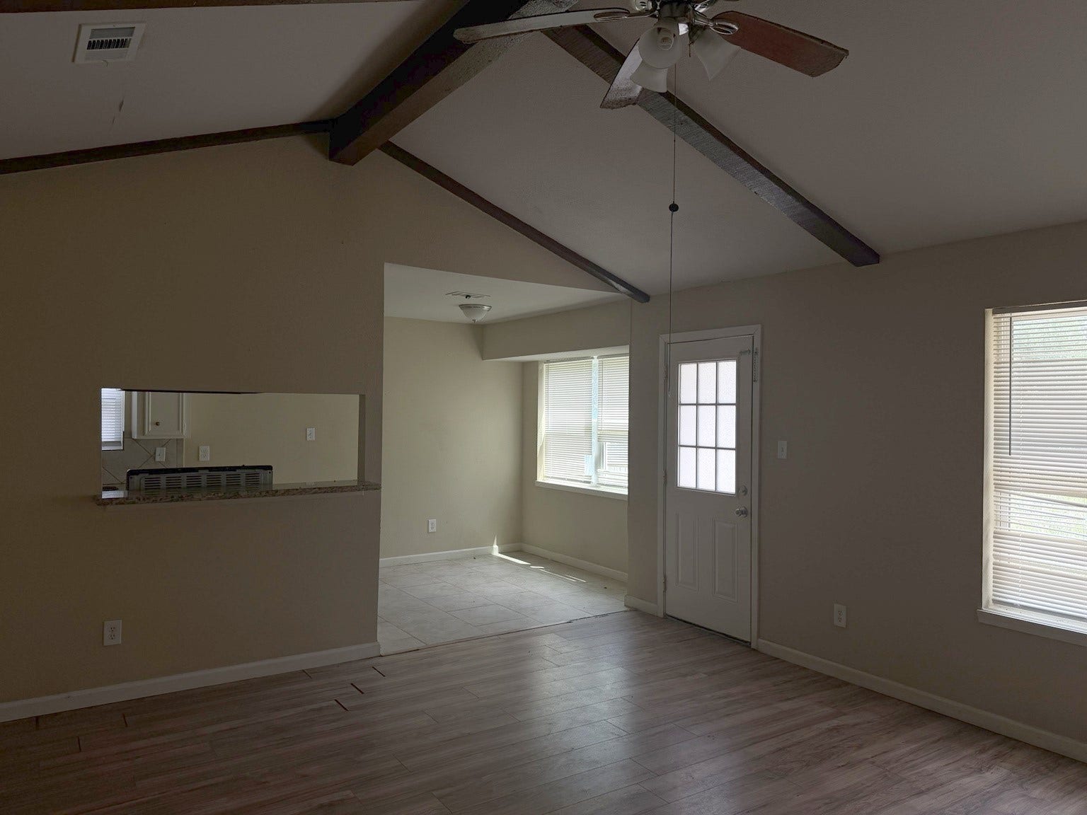 4614 27th Street, Dickinson, TX 77539 4614 27th Street, Dickinson, TX 77539