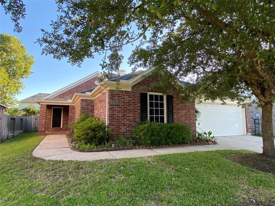 Property photo for 6019 Marble Hollow Lane, Katy, TX