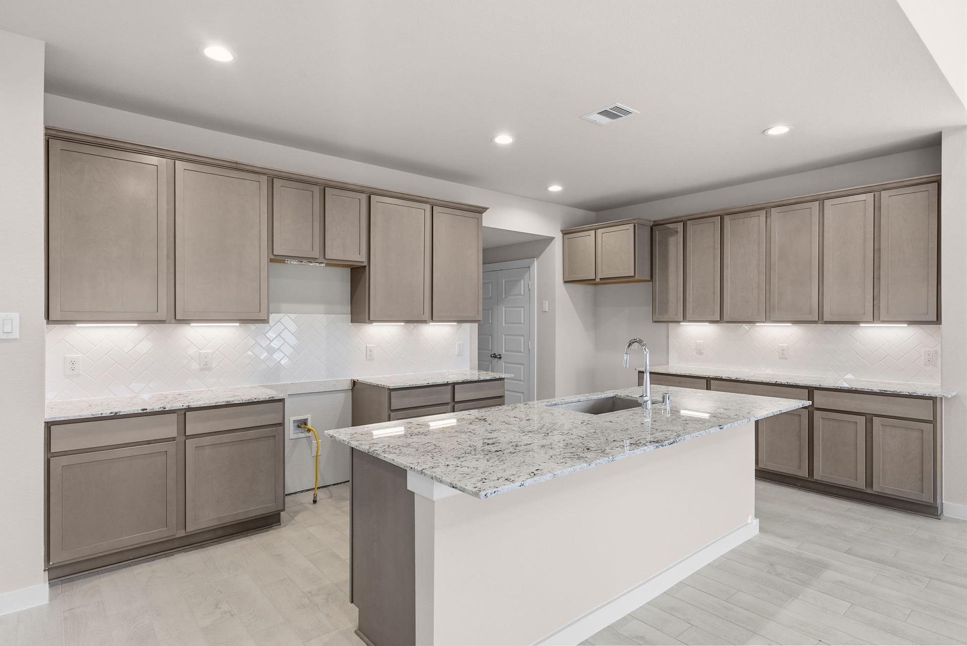 1732 Pecan Woods Lane, Conroe, TX 77301 representative photo