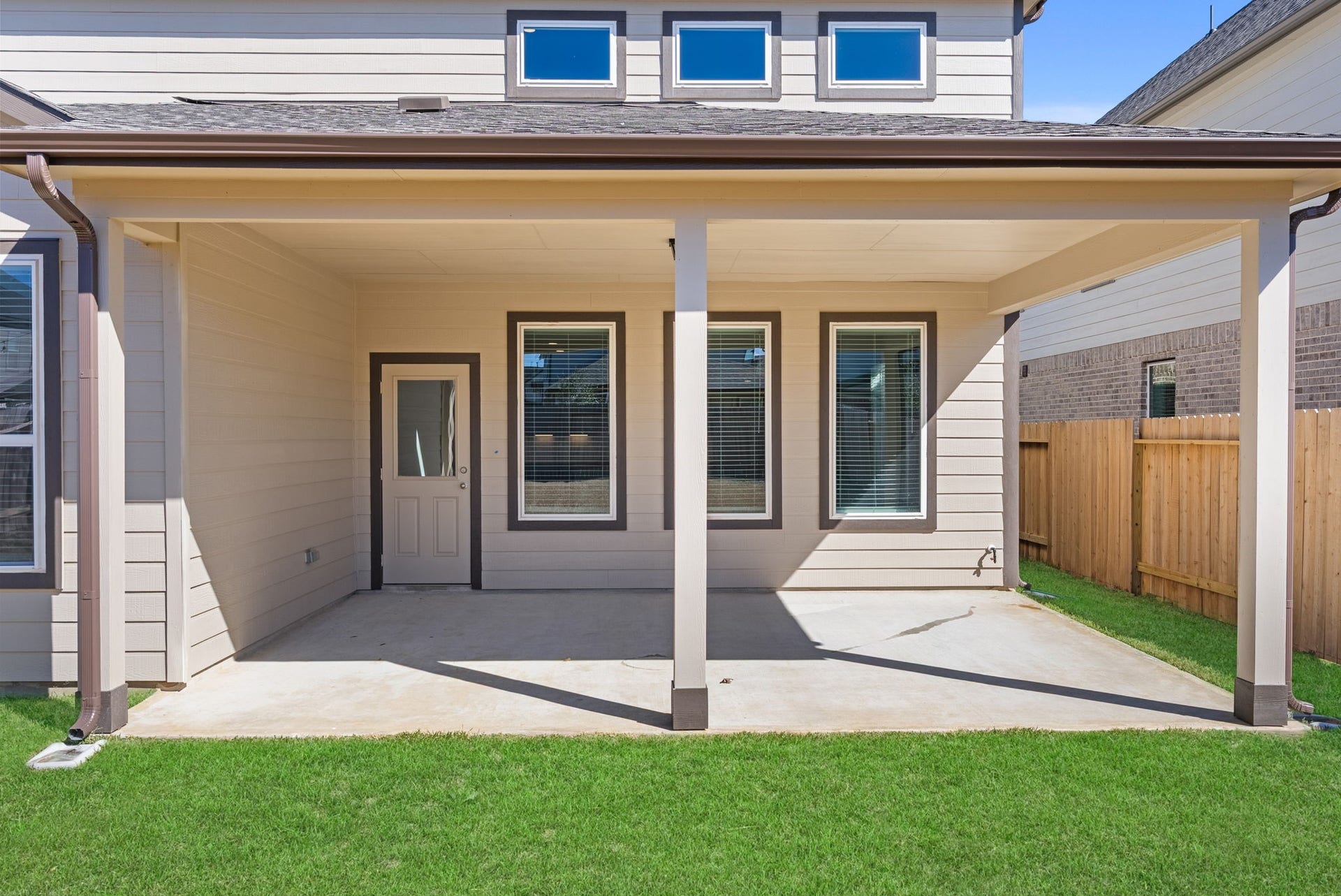 1732 Pecan Woods Lane, Conroe, TX 77301 representative photo