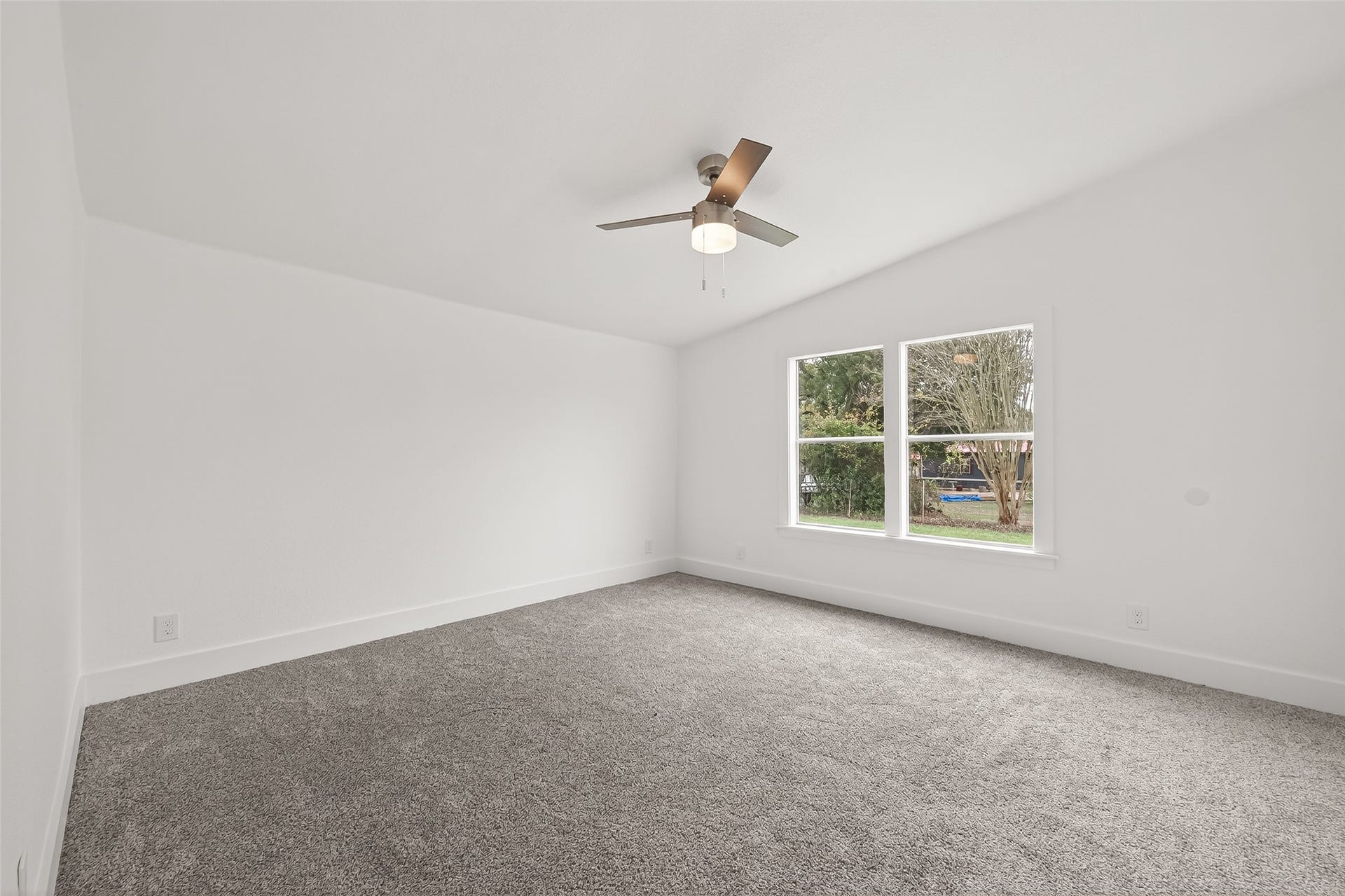 15236 Heavenly Acres Drive, Willis, TX 77318