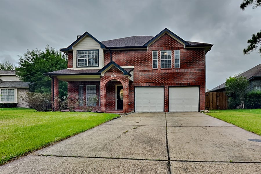 Property photo for 2203 Pincher Creek Drive, Spring, TX