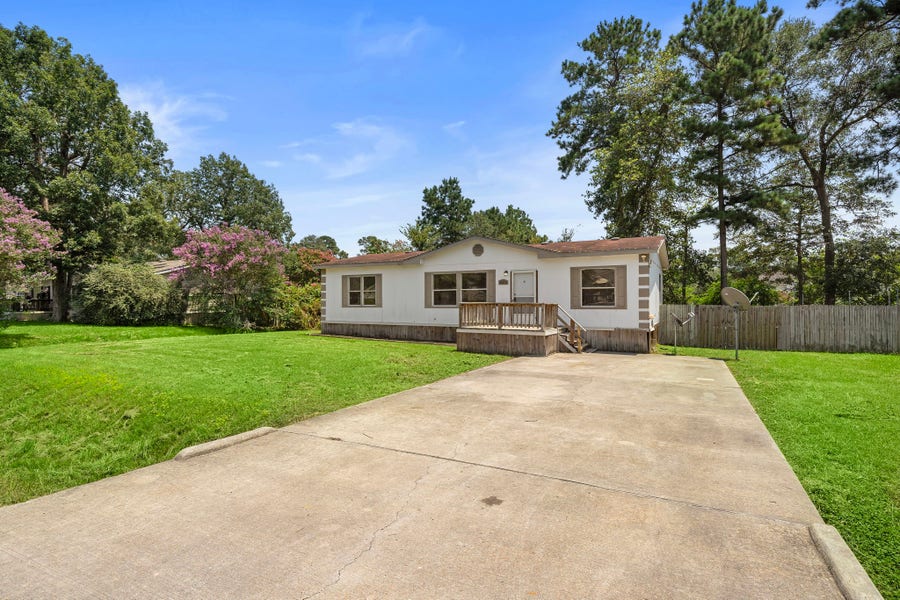 Property photo for 16434 Tamra Court, Conroe, TX