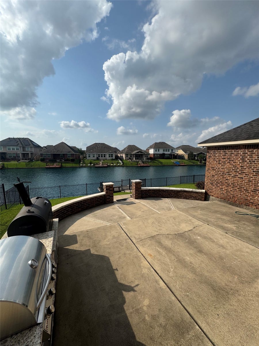 Property photo for 2719 Lake Villa Dr Drive, Missouri City, TX