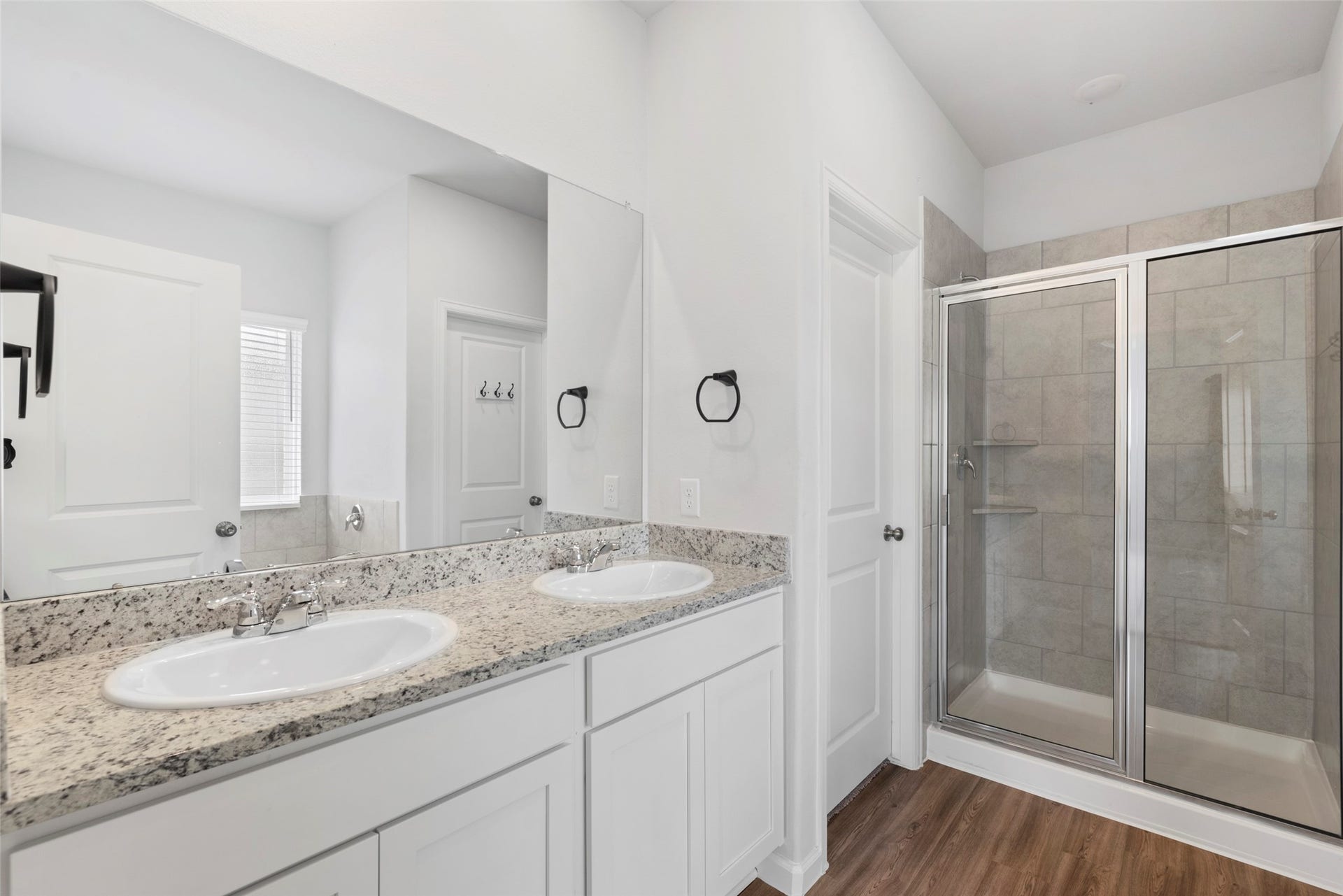 5815 Jade Crest Court, Montgomery, TX 77316