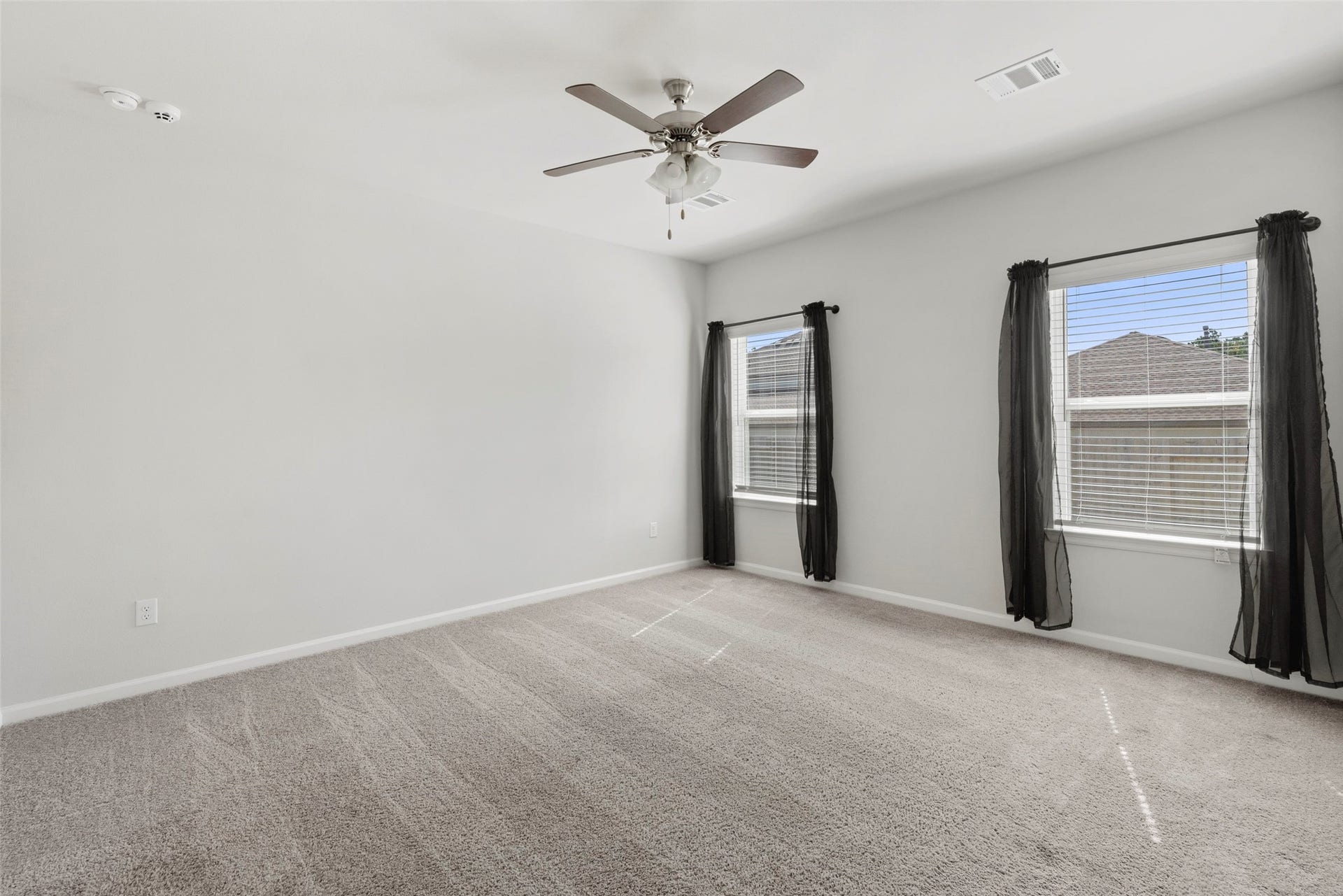 5815 Jade Crest Court, Montgomery, TX 77316