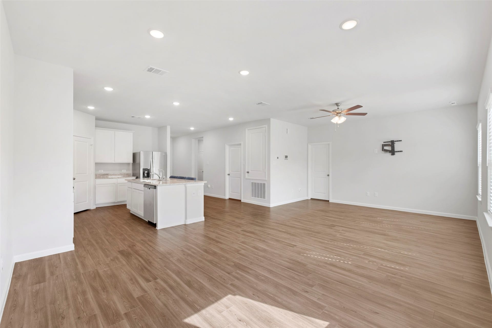 5815 Jade Crest Court, Montgomery, TX 77316