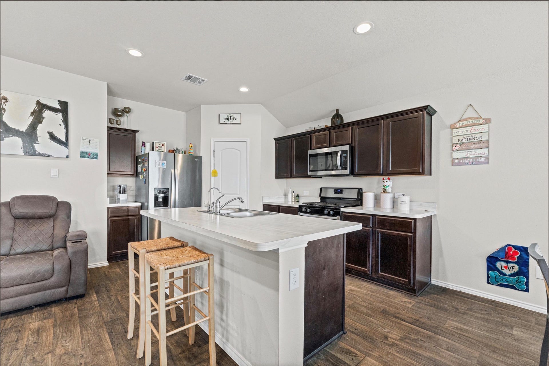 21202 Ivy Woods Court, New Caney, TX 77357 21202 Ivy Woods Court, New Caney, TX 77357
