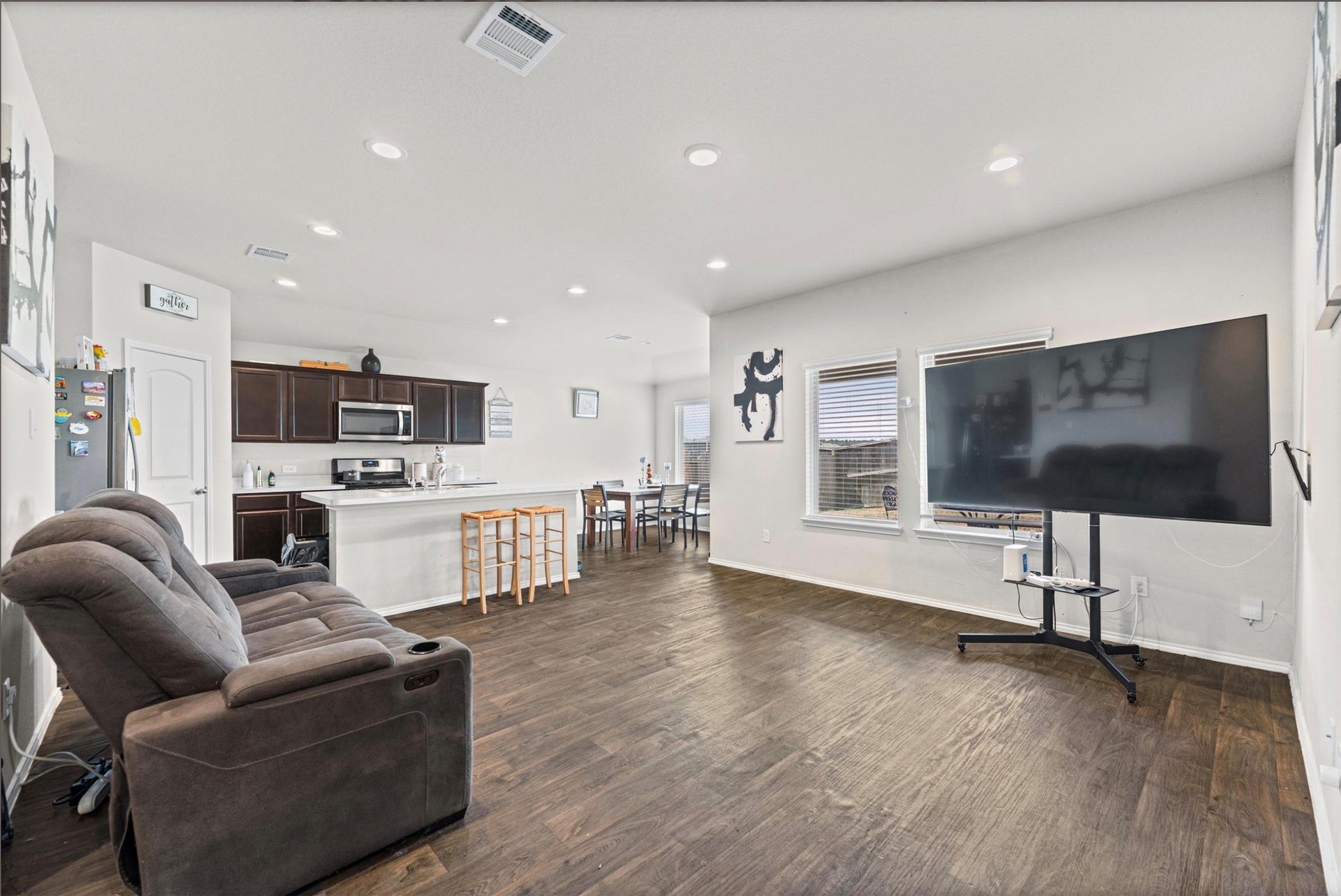 21202 Ivy Woods Court, New Caney, TX 77357 21202 Ivy Woods Court, New Caney, TX 77357