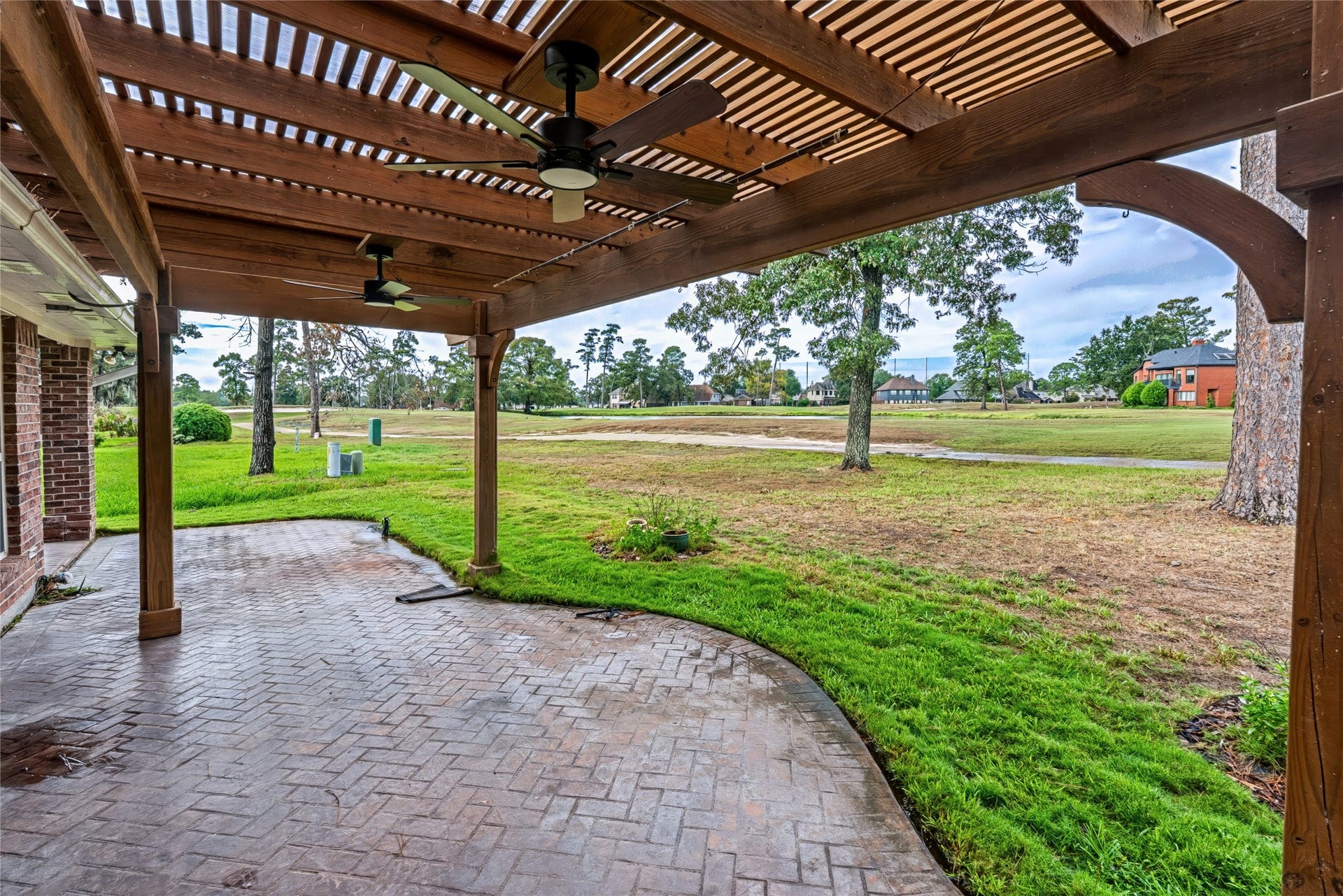 19019 Relay Road, Humble, TX 77346 19019 Relay Road, Humble, TX 77346