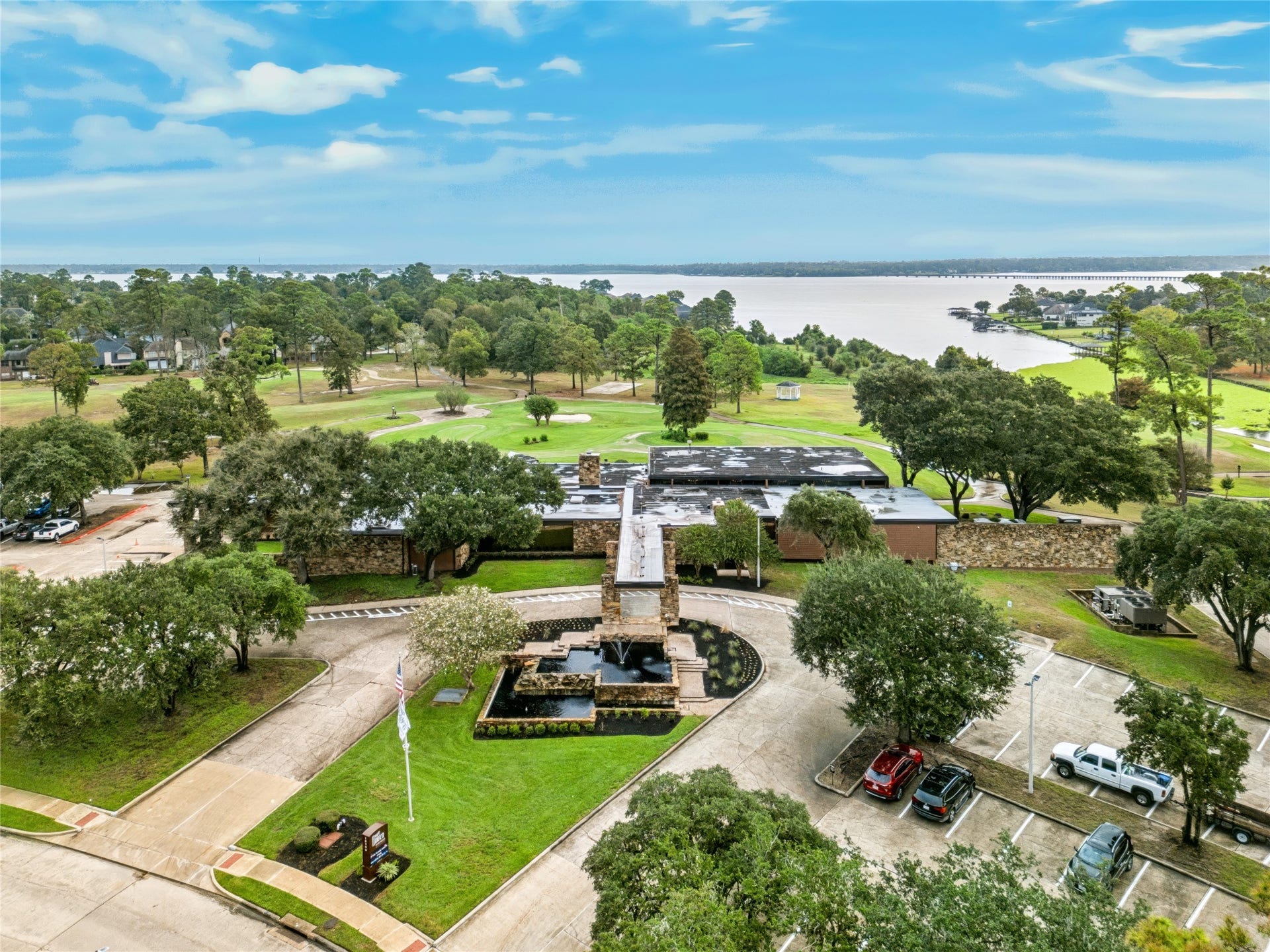 19019 Relay Road, Humble, TX 77346 19019 Relay Road, Humble, TX 77346