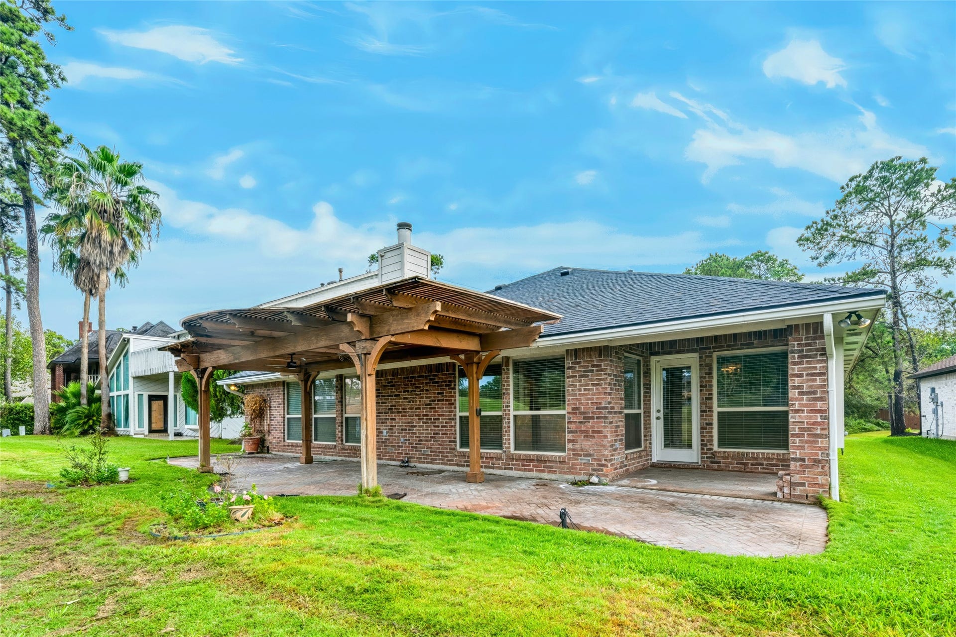 19019 Relay Road, Humble, TX 77346 19019 Relay Road, Humble, TX 77346