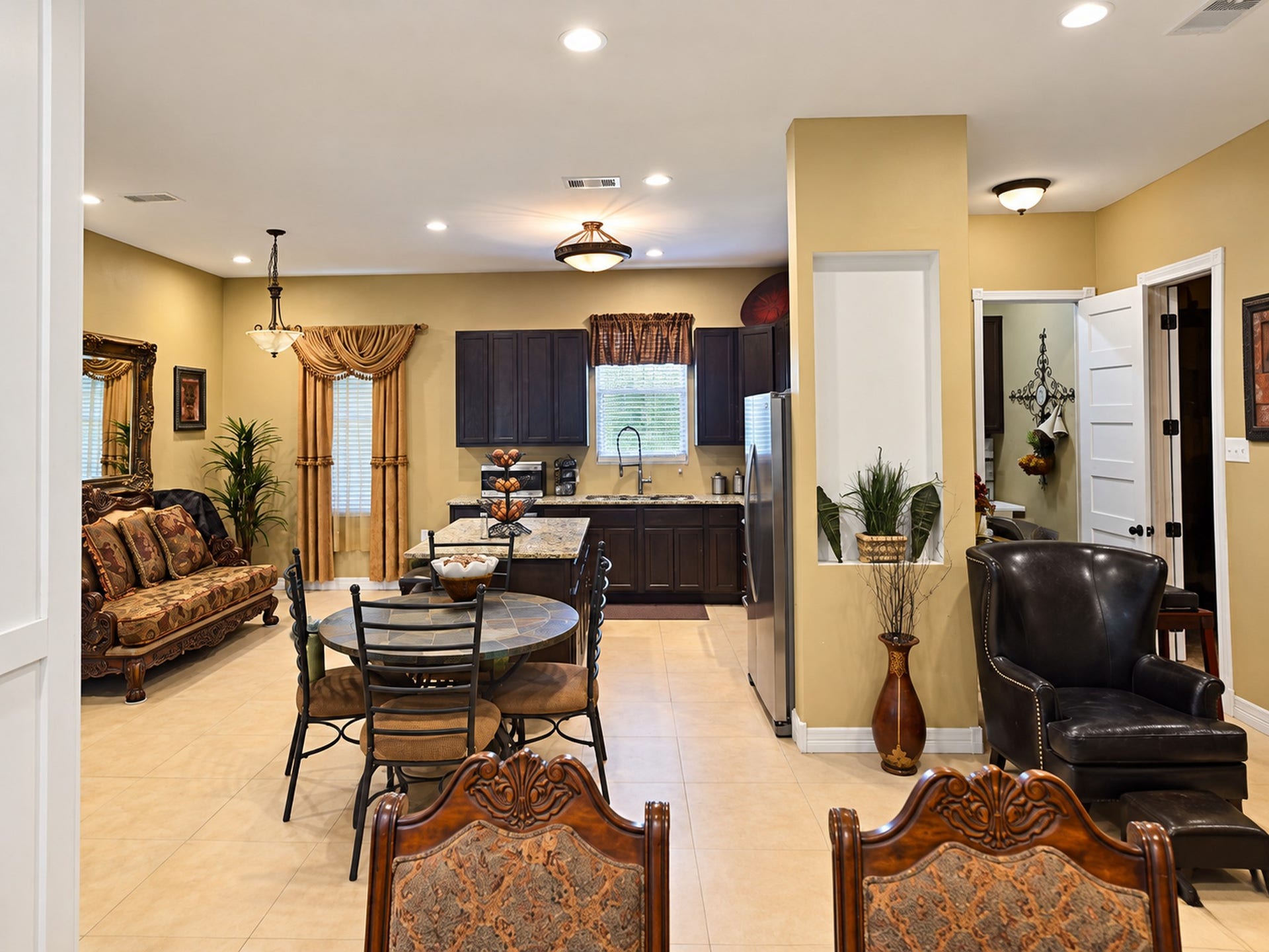 9727 Wiloak Street, Houston, TX 77078 9727 Wiloak Street, Houston, TX 77078