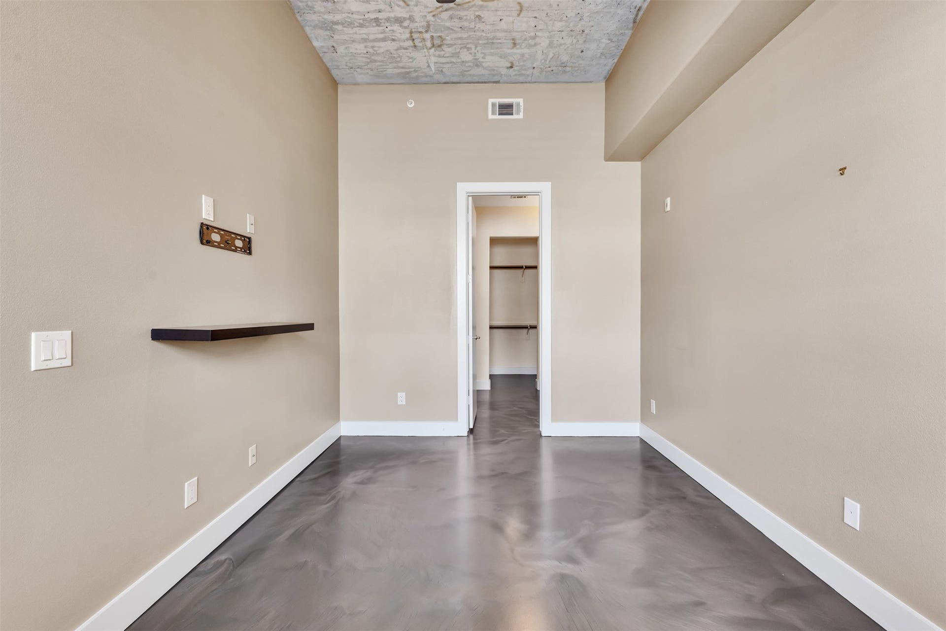 2323 Polk Street, #205, Houston, TX 77003 2323 Polk Street, #205, Houston, TX 77003