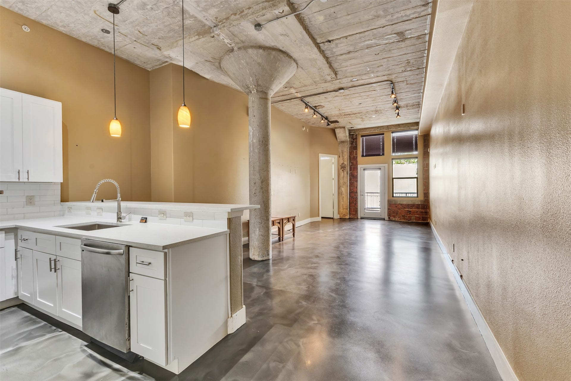 2323 Polk Street, #205, Houston, TX 77003 2323 Polk Street, #205, Houston, TX 77003