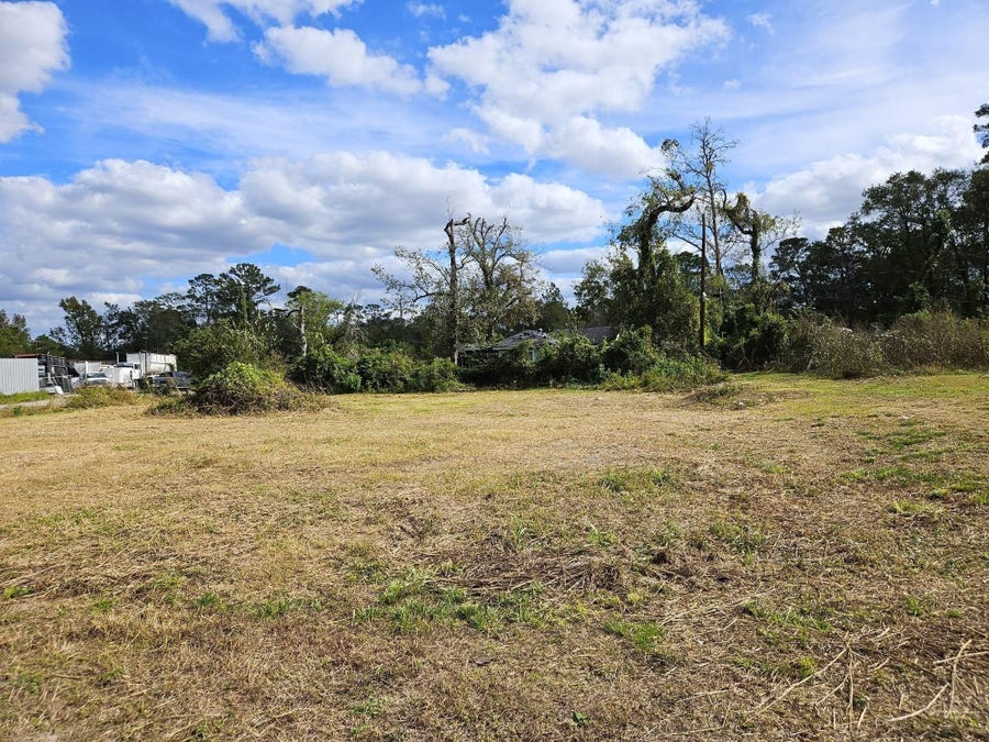 Property photo for 10452 Hirsch Road, Houston, TX