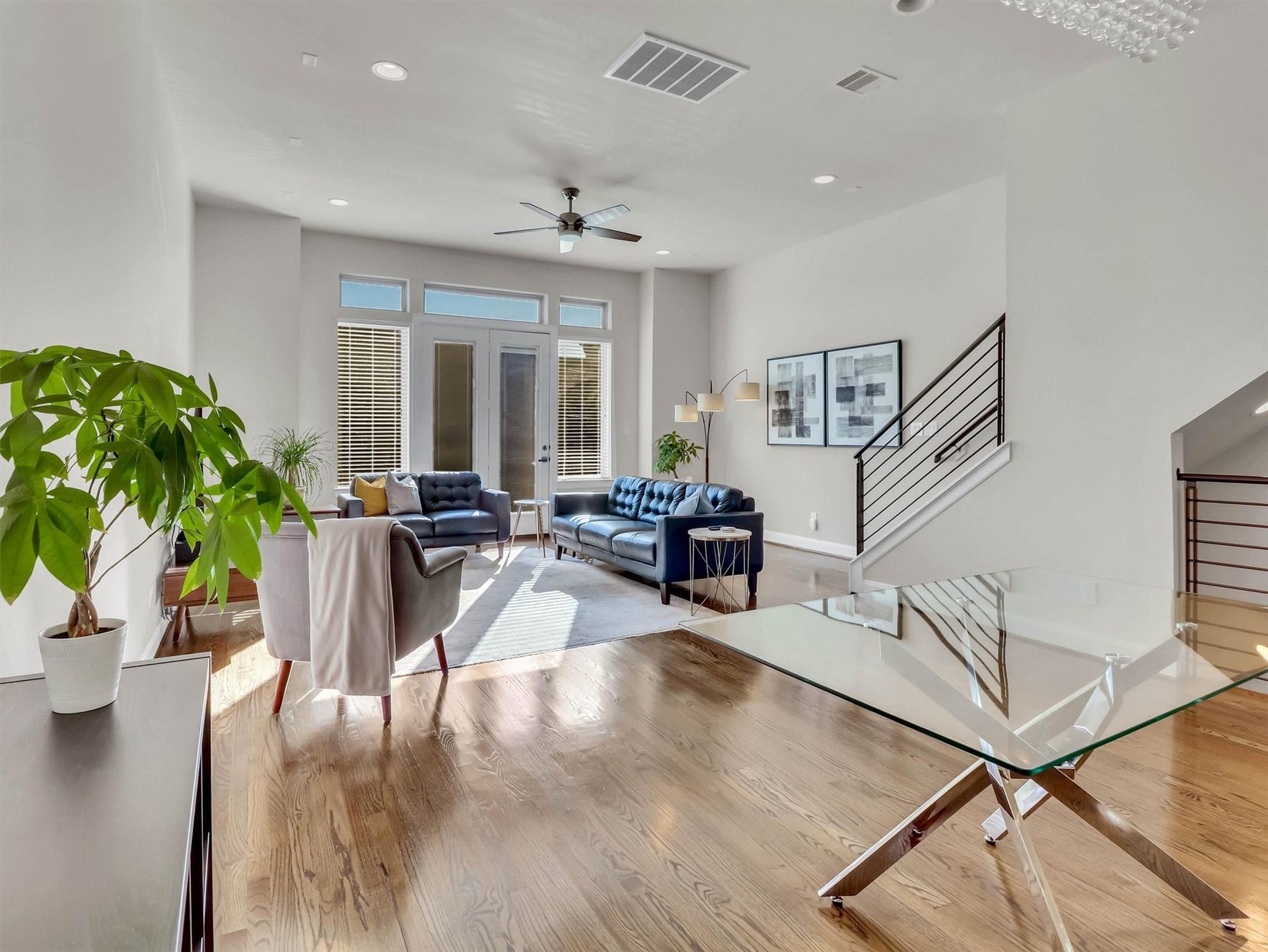 1281 Bonner Street, Houston, TX 77007 1281 Bonner Street, Houston, TX 77007