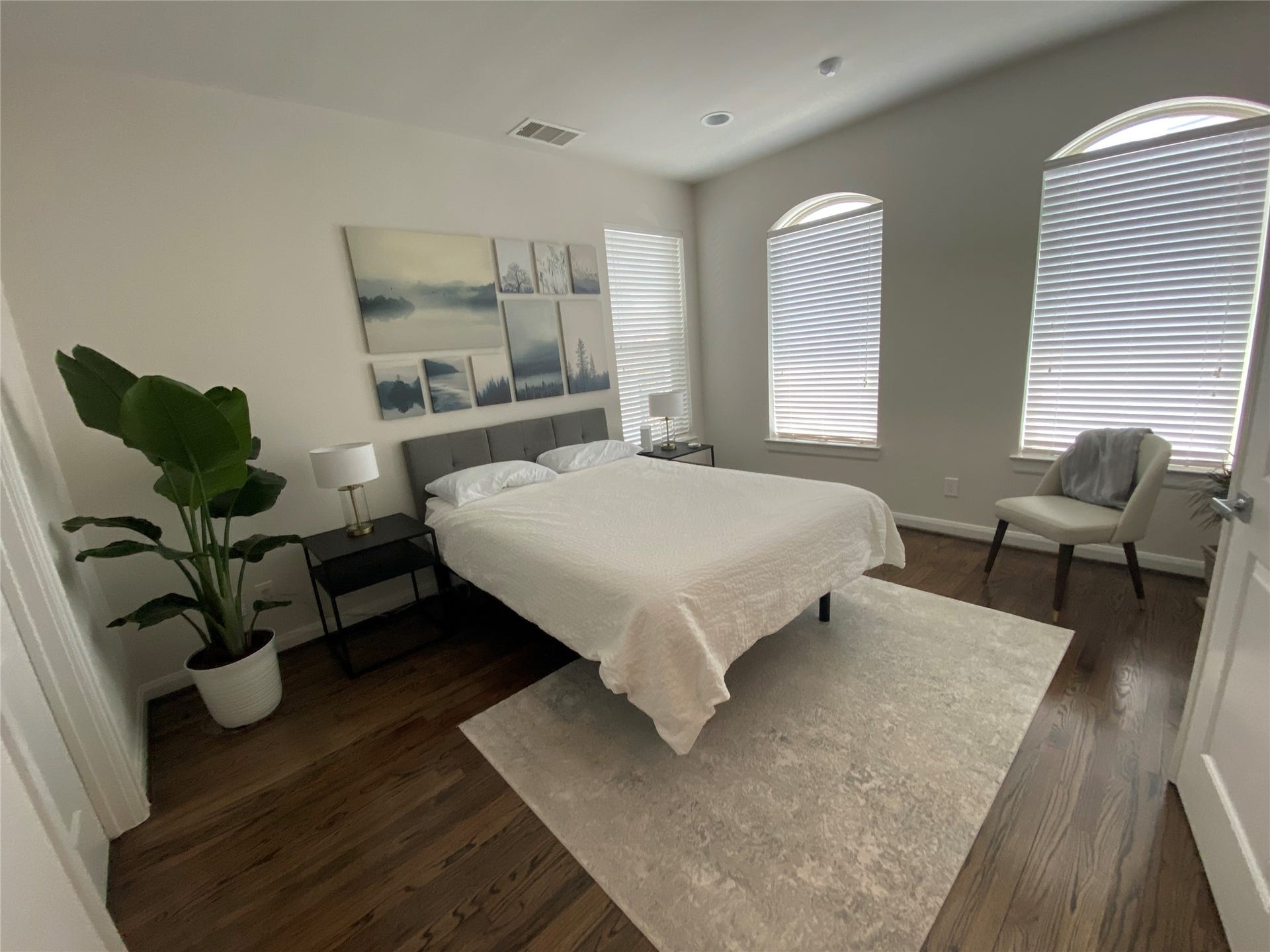 1281 Bonner Street, Houston, TX 77007 1st Floor Bedroom