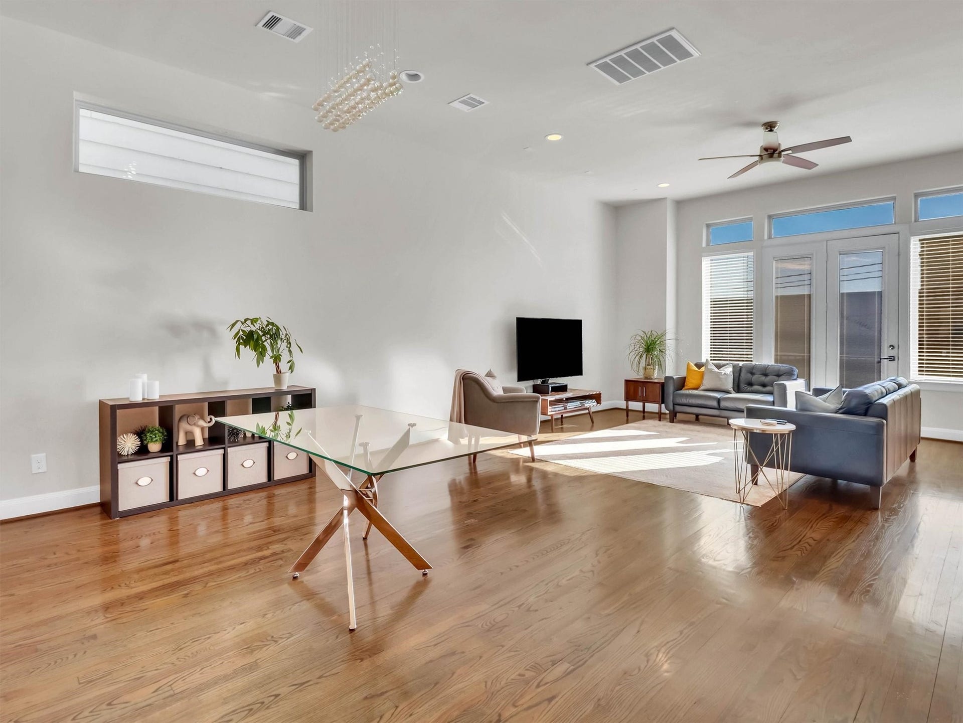 1281 Bonner Street, Houston, TX 77007 1281 Bonner Street, Houston, TX 77007