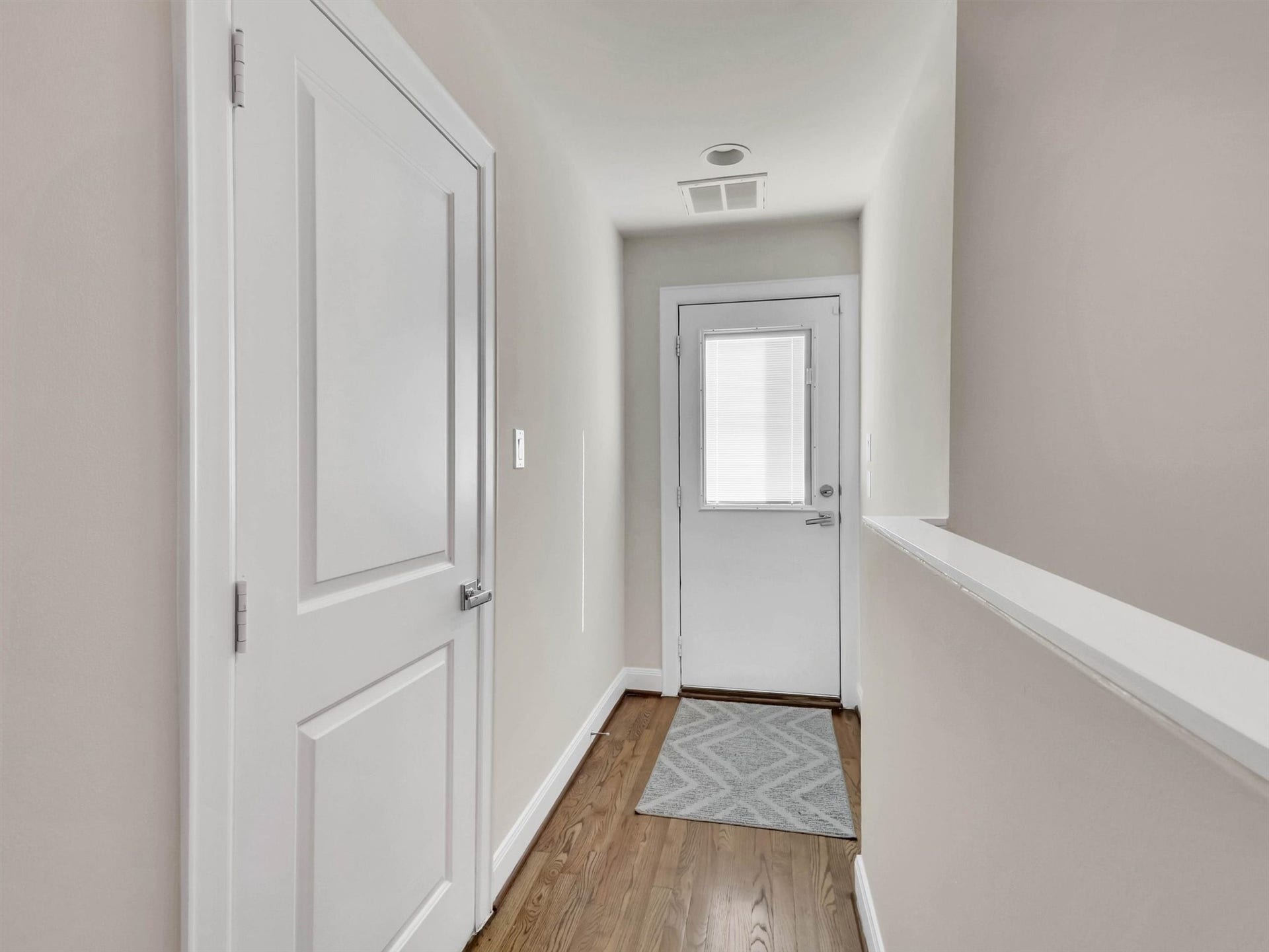 1281 Bonner Street, Houston, TX 77007 1281 Bonner Street, Houston, TX 77007