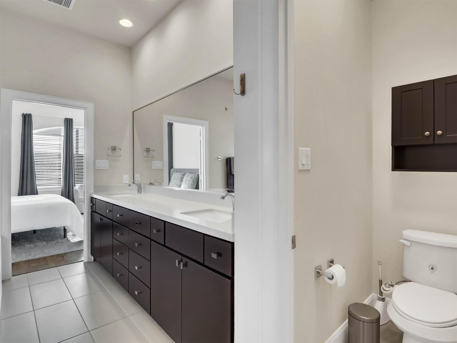1281 Bonner Street, Houston, TX 77007 1281 Bonner Street, Houston, TX 77007