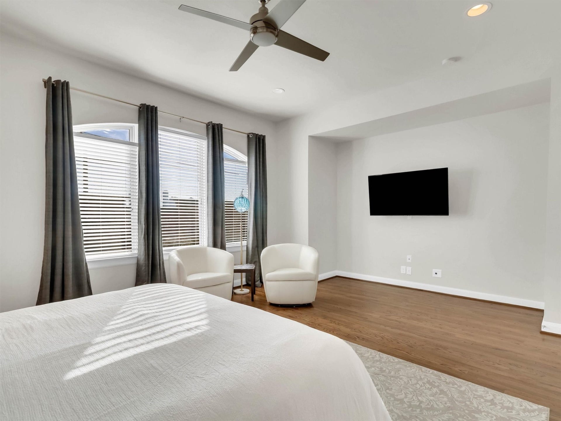 1281 Bonner Street, Houston, TX 77007 1281 Bonner Street, Houston, TX 77007