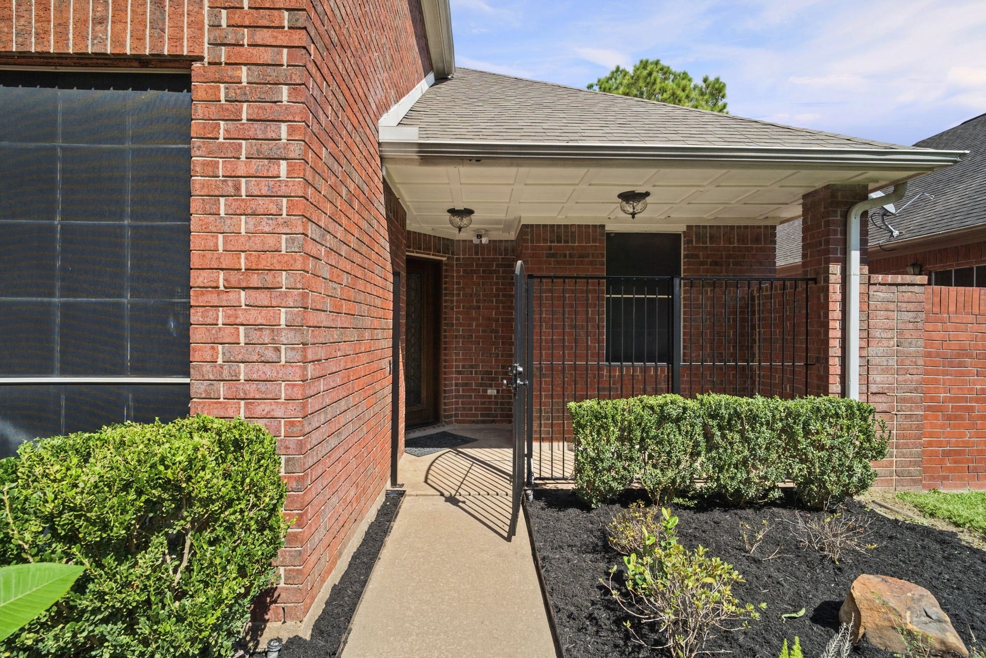 34 Grants Lake Circle, Sugar Land, TX 77479 34 Grants Lake Circle, Sugar Land, TX 77479