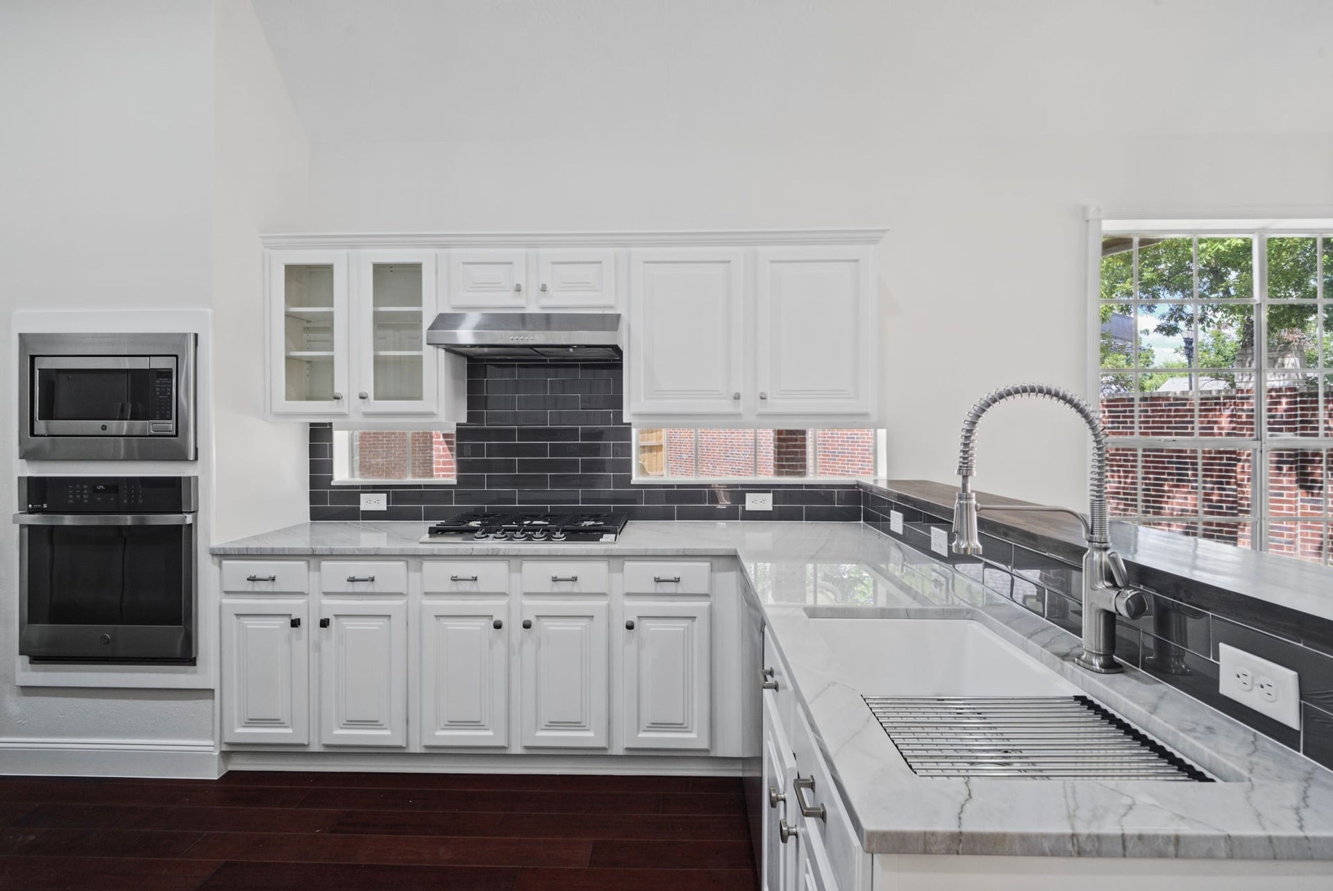 34 Grants Lake Circle, Sugar Land, TX 77479 34 Grants Lake Circle, Sugar Land, TX 77479