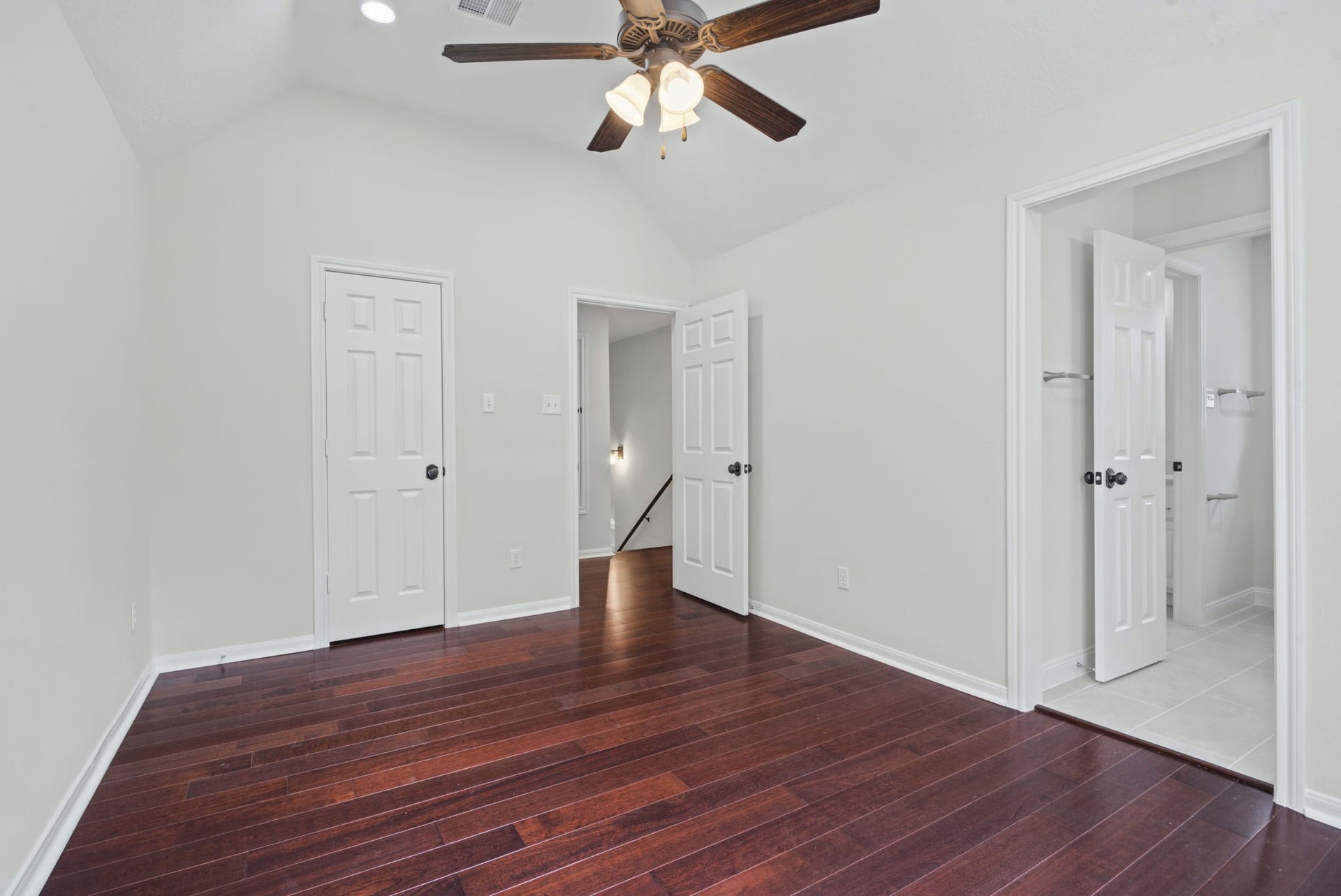 34 Grants Lake Circle, Sugar Land, TX 77479 34 Grants Lake Circle, Sugar Land, TX 77479