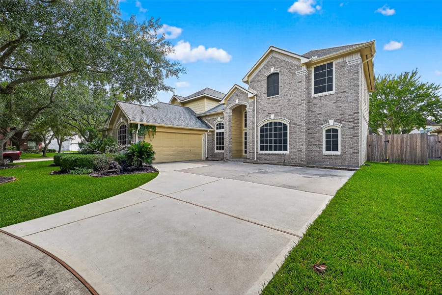 Property photo for 4722 Plato Park Drive, Sugar Land, TX