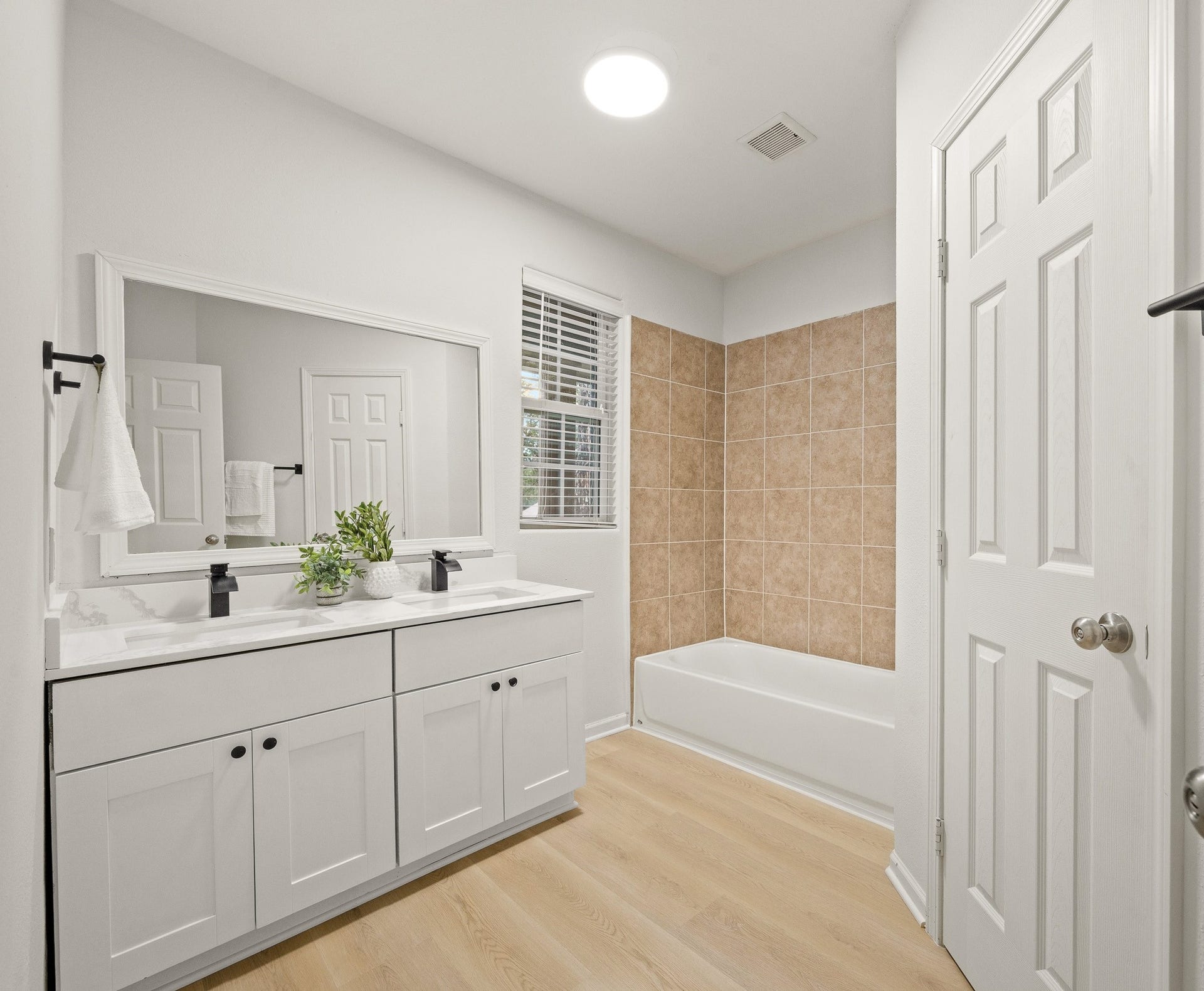 2515 Blue Rose Drive, Missouri City, TX 77459 2515 Blue Rose Drive, Missouri City, TX 77459