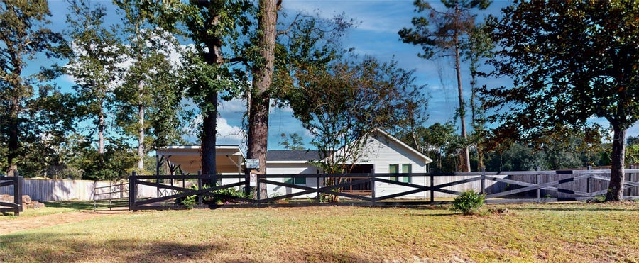 Property photo for 9114 Hueni Road, Houston, TX