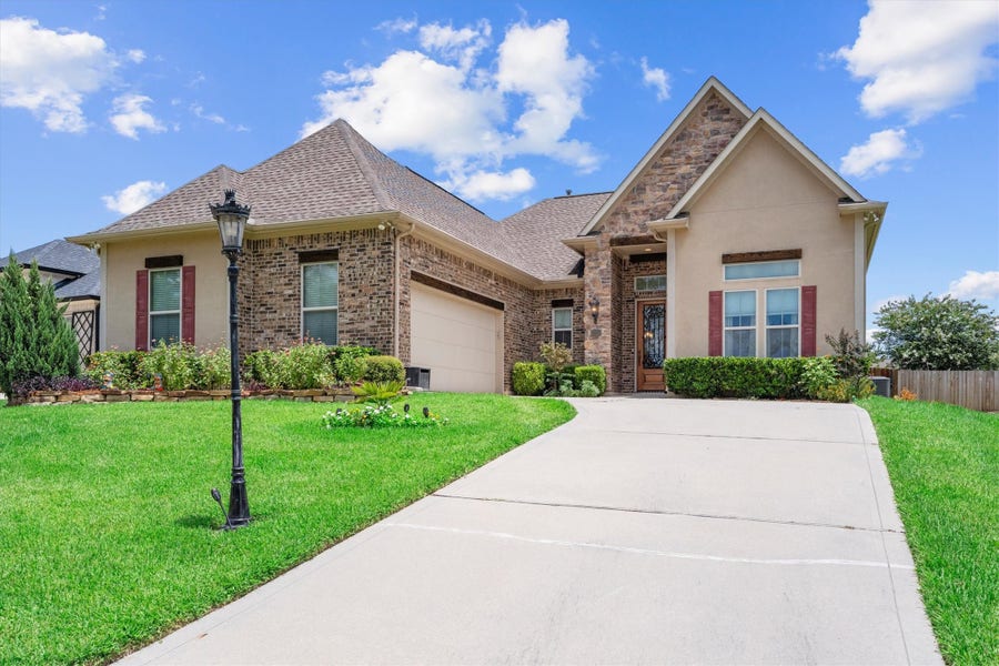 Property photo for 26 Newberry Court, Montgomery, TX