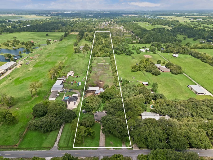 Property photo for 19197 Ramsey Road, Crosby, TX
