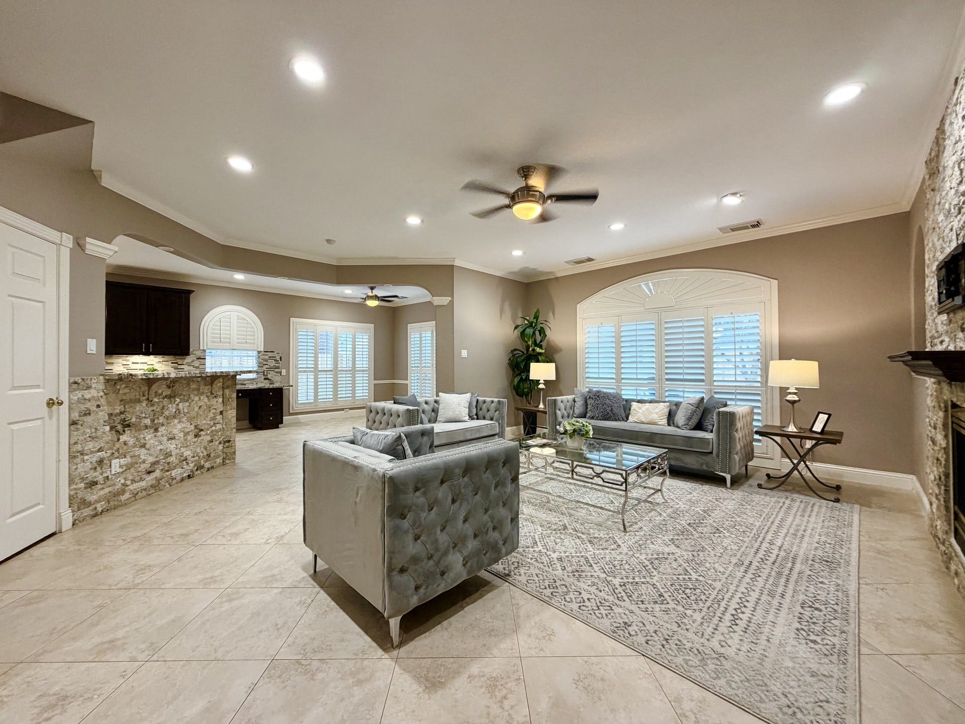 4406 Oak Trail Court, Sugar Land, TX 77479 4406 Oak Trail Court, Sugar Land, TX 77479