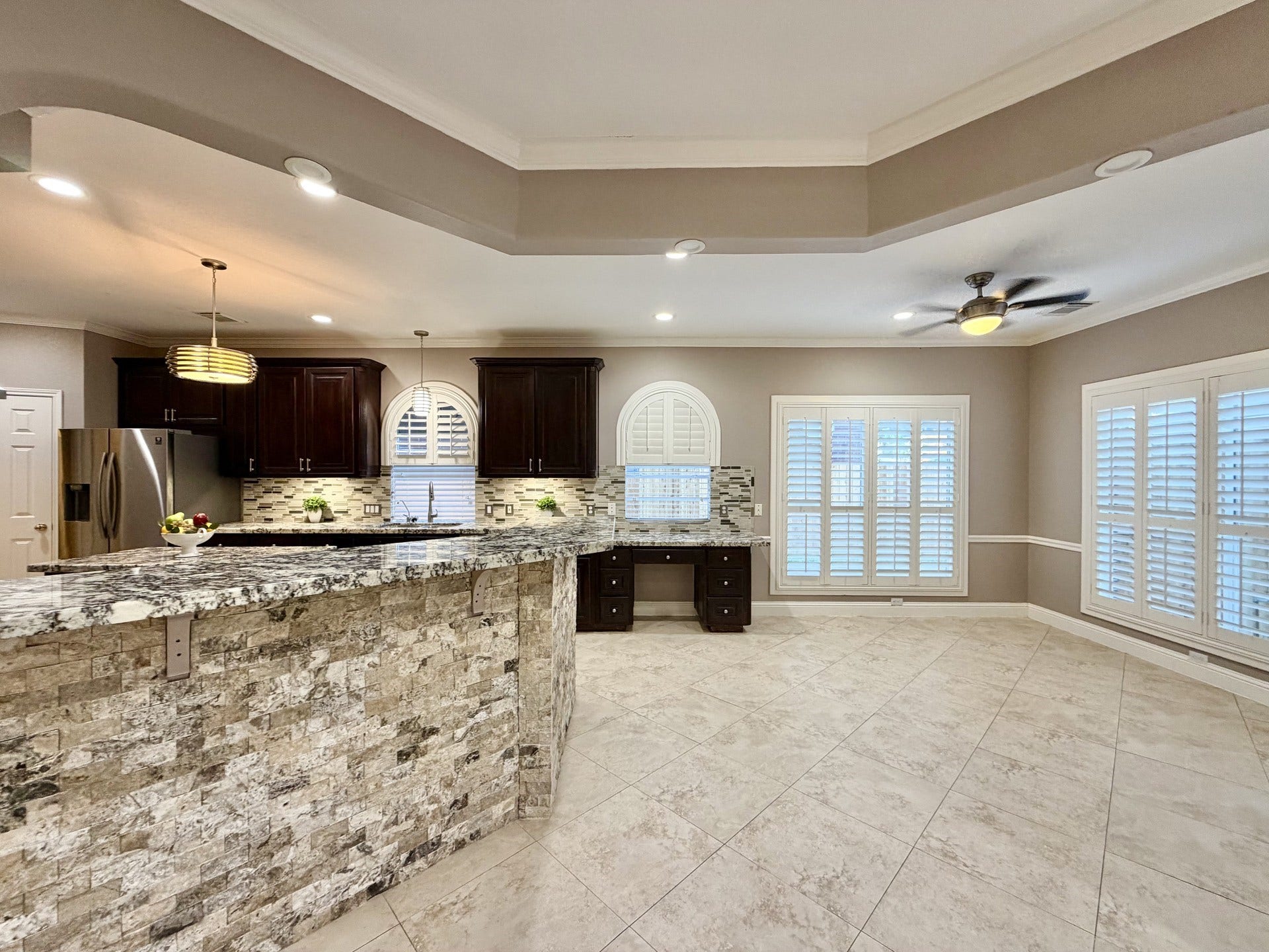4406 Oak Trail Court, Sugar Land, TX 77479 4406 Oak Trail Court, Sugar Land, TX 77479